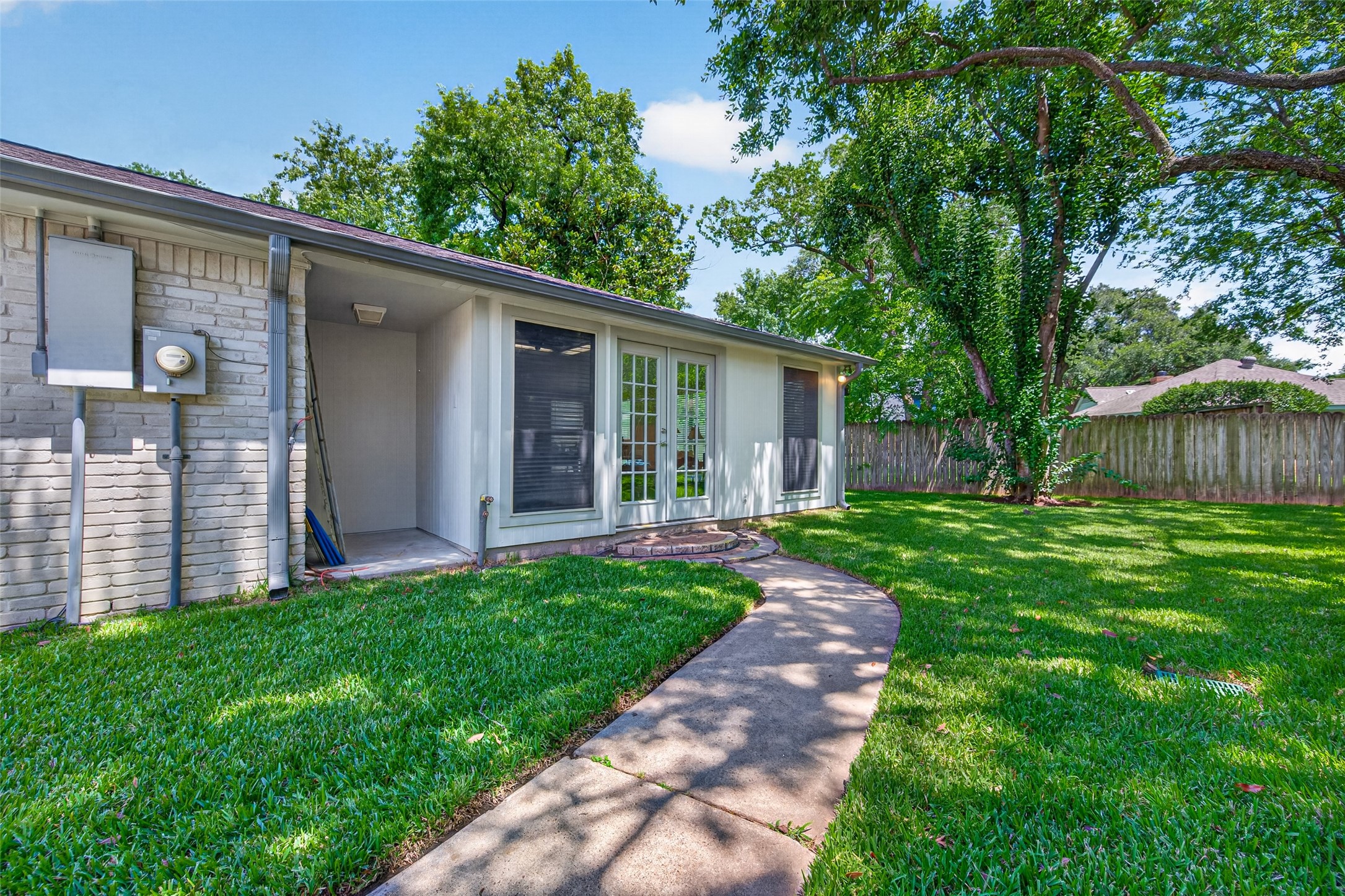 15310 Philippine Street Property Photo 38