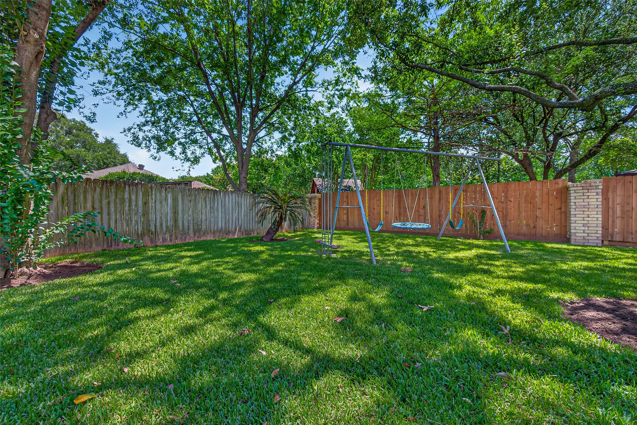 15310 Philippine Street Property Photo 44