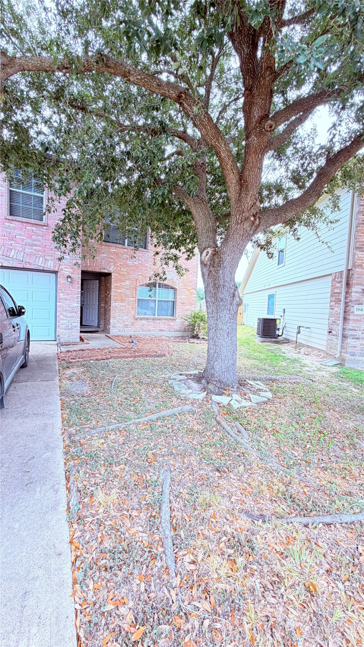 19407 Billineys Park Drive Property Photo 2