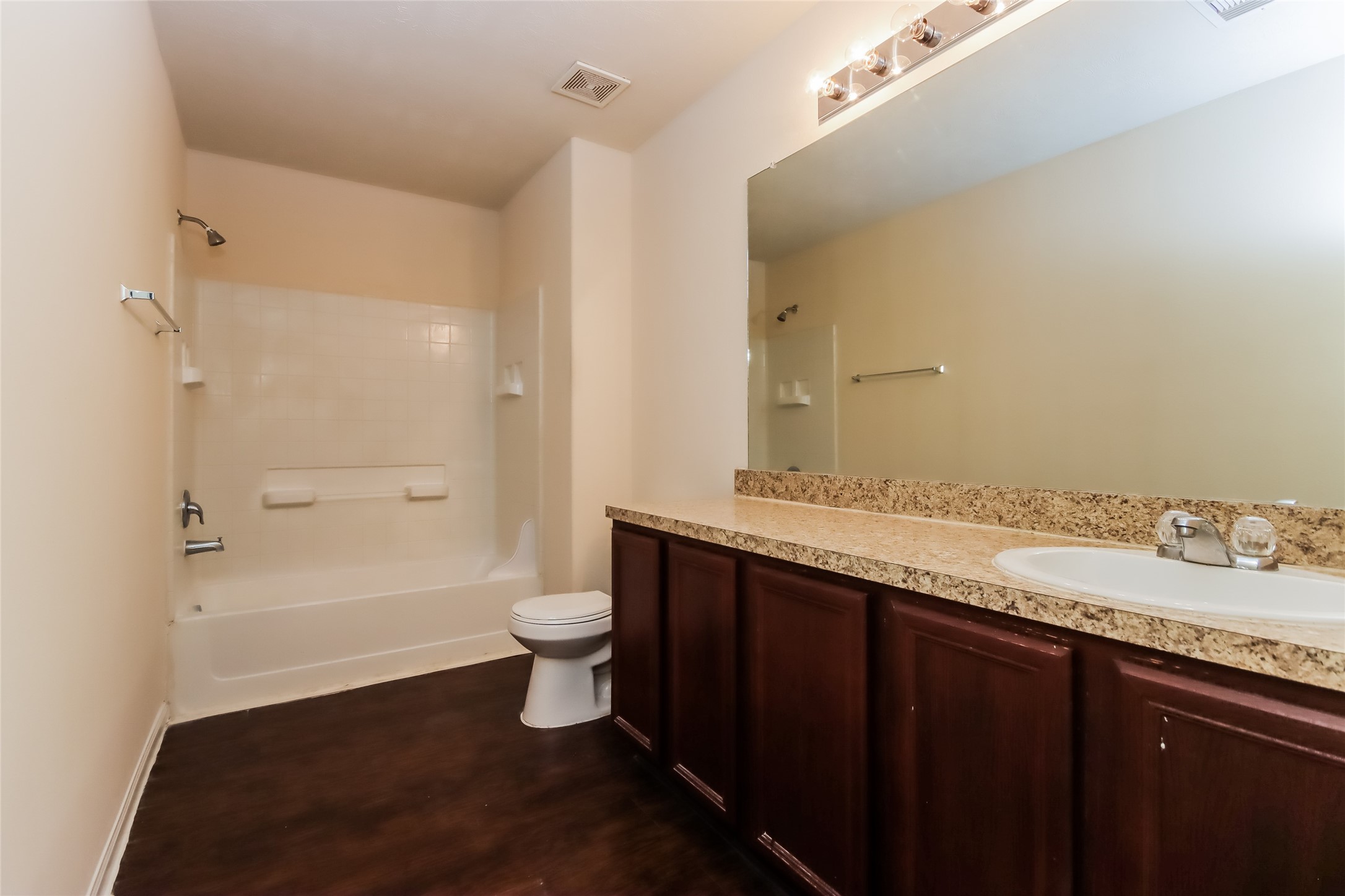 2411 Sailors Way Property Photo 8
