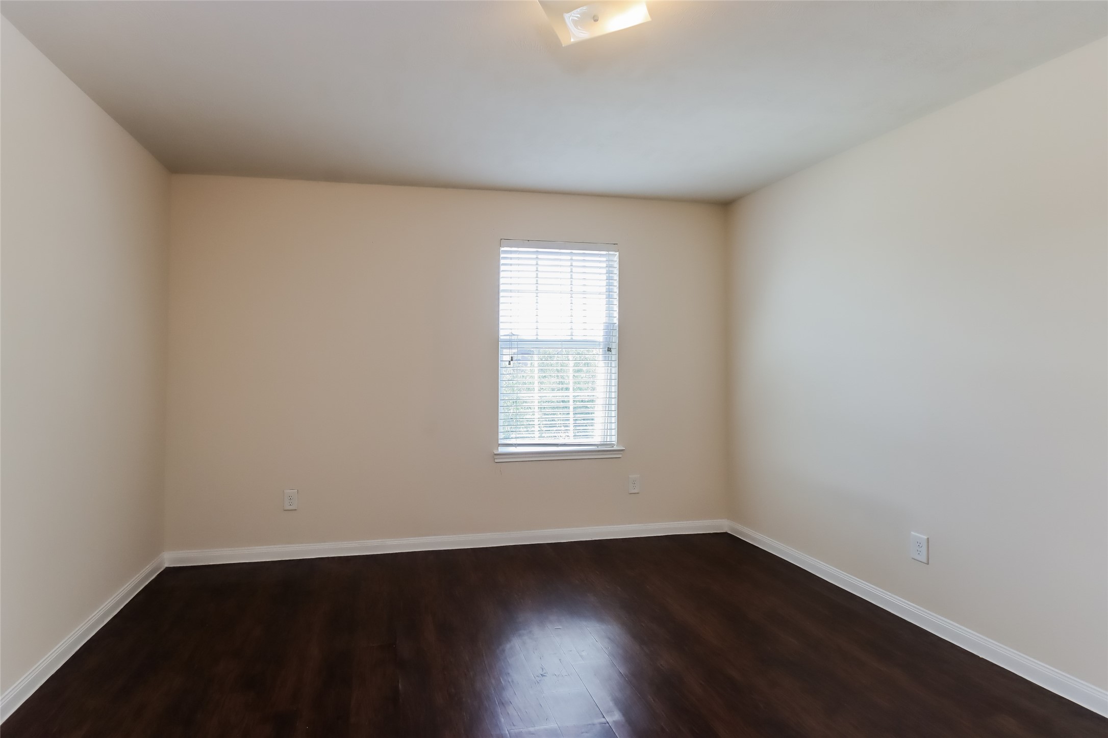 2411 Sailors Way Property Photo 10