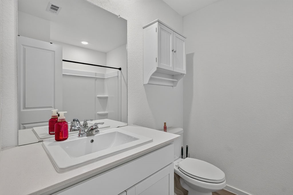 2429 Rooke Road Property Photo 30