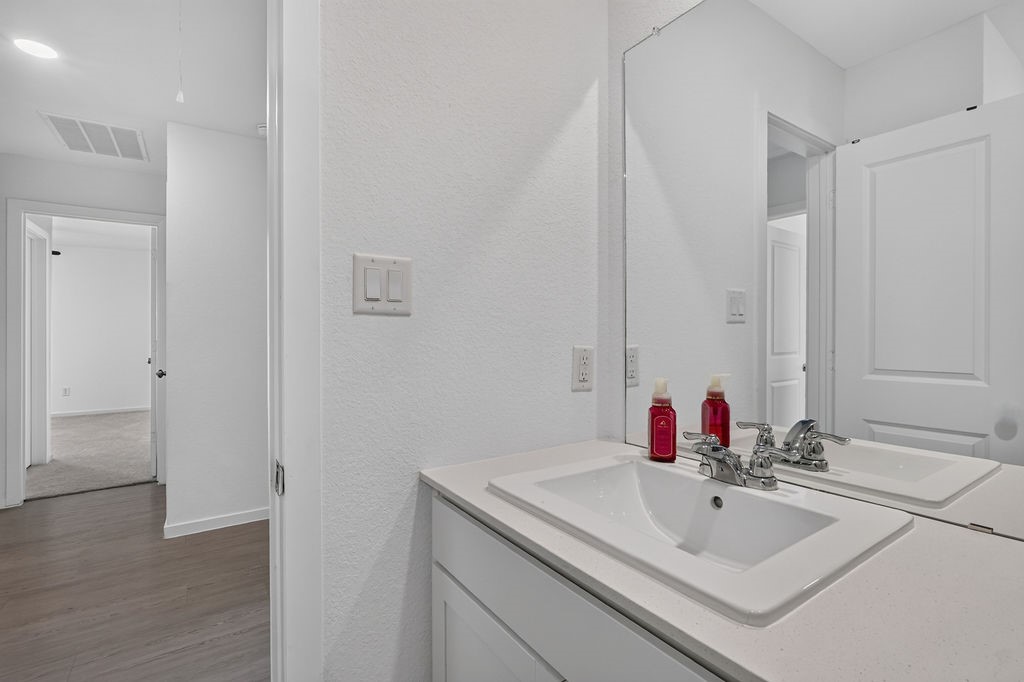2429 Rooke Road Property Photo 31
