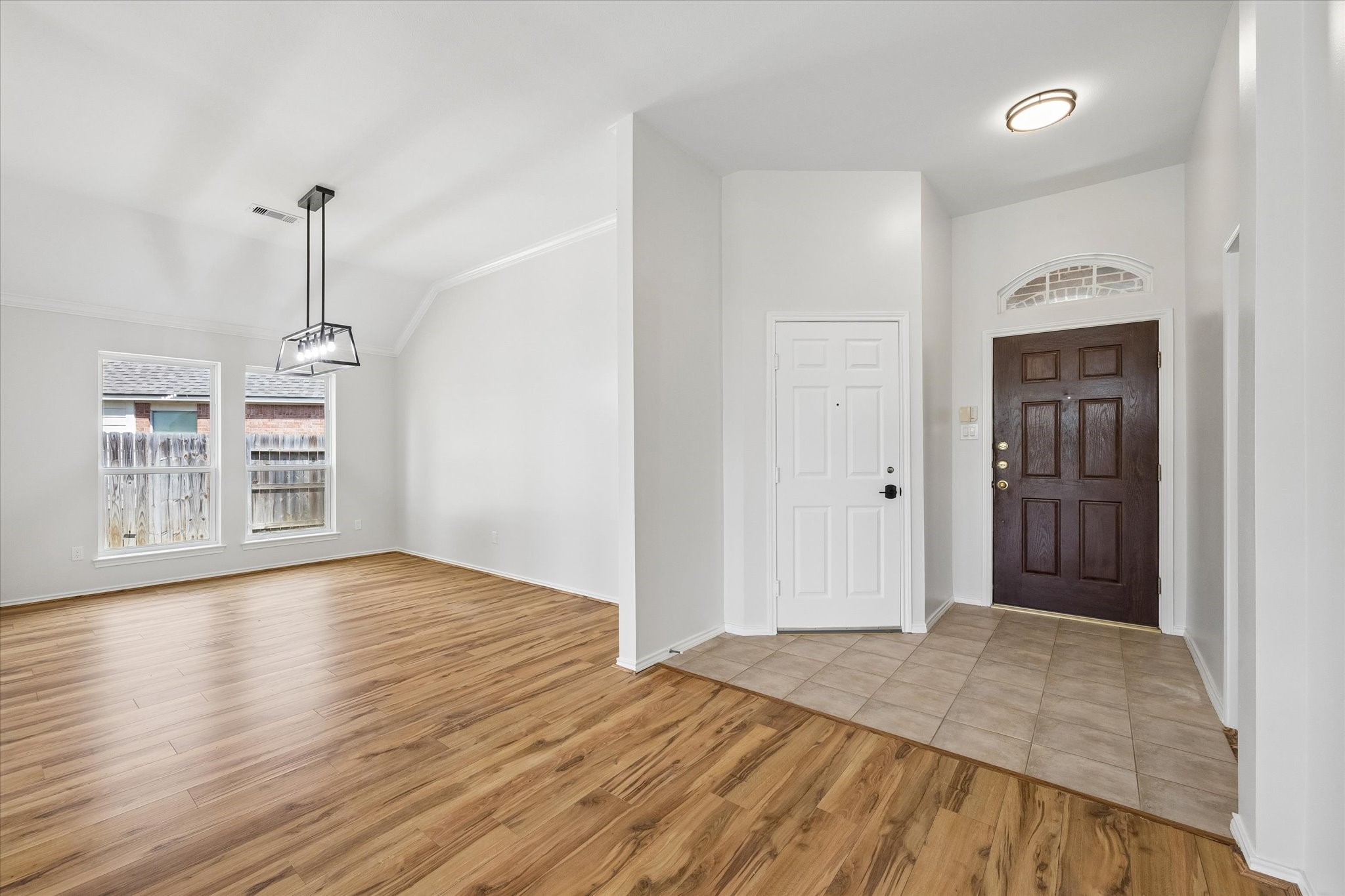 3803 Summerfield Drive Property Photo 5
