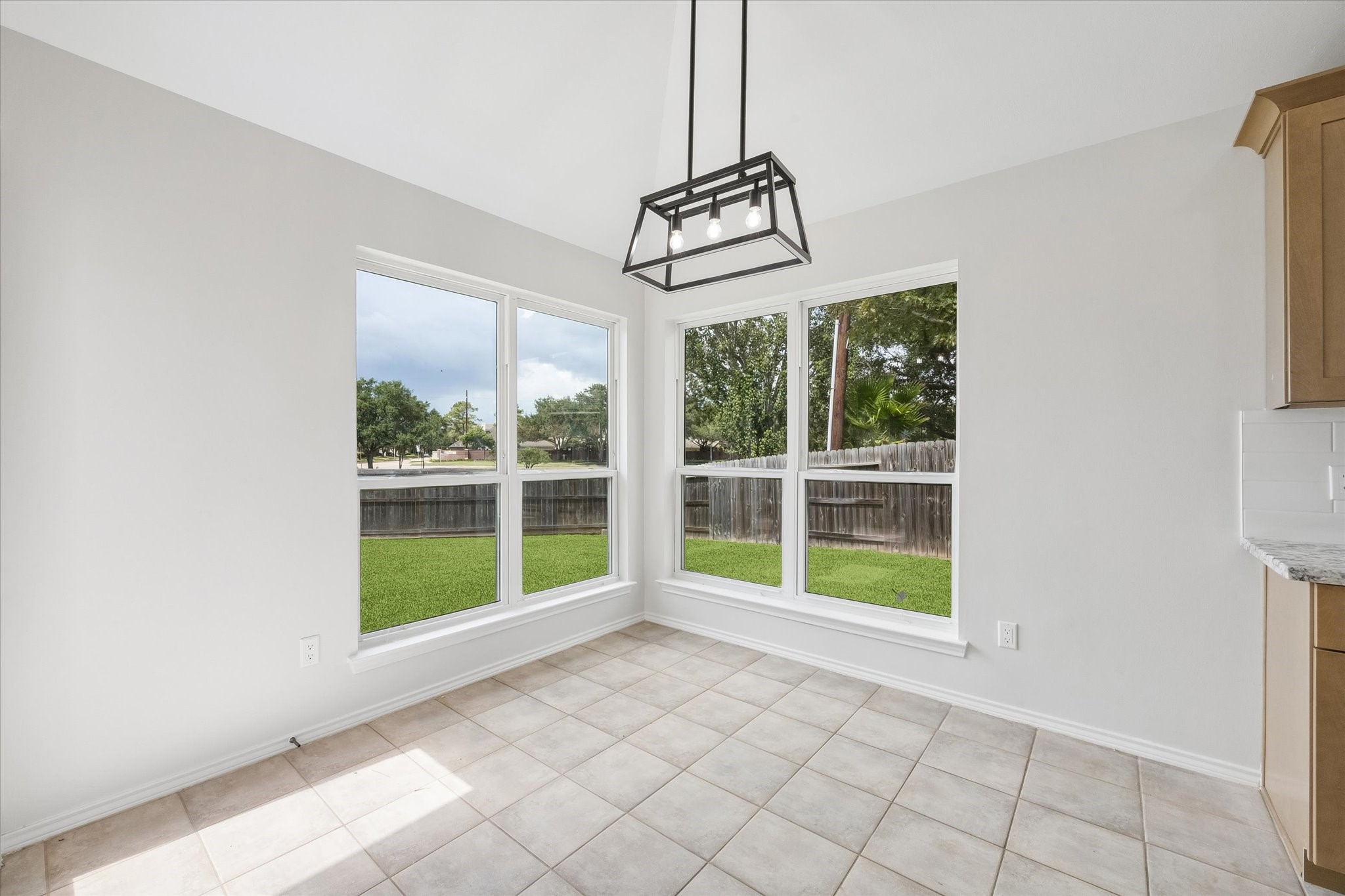 3803 Summerfield Drive Property Photo 13