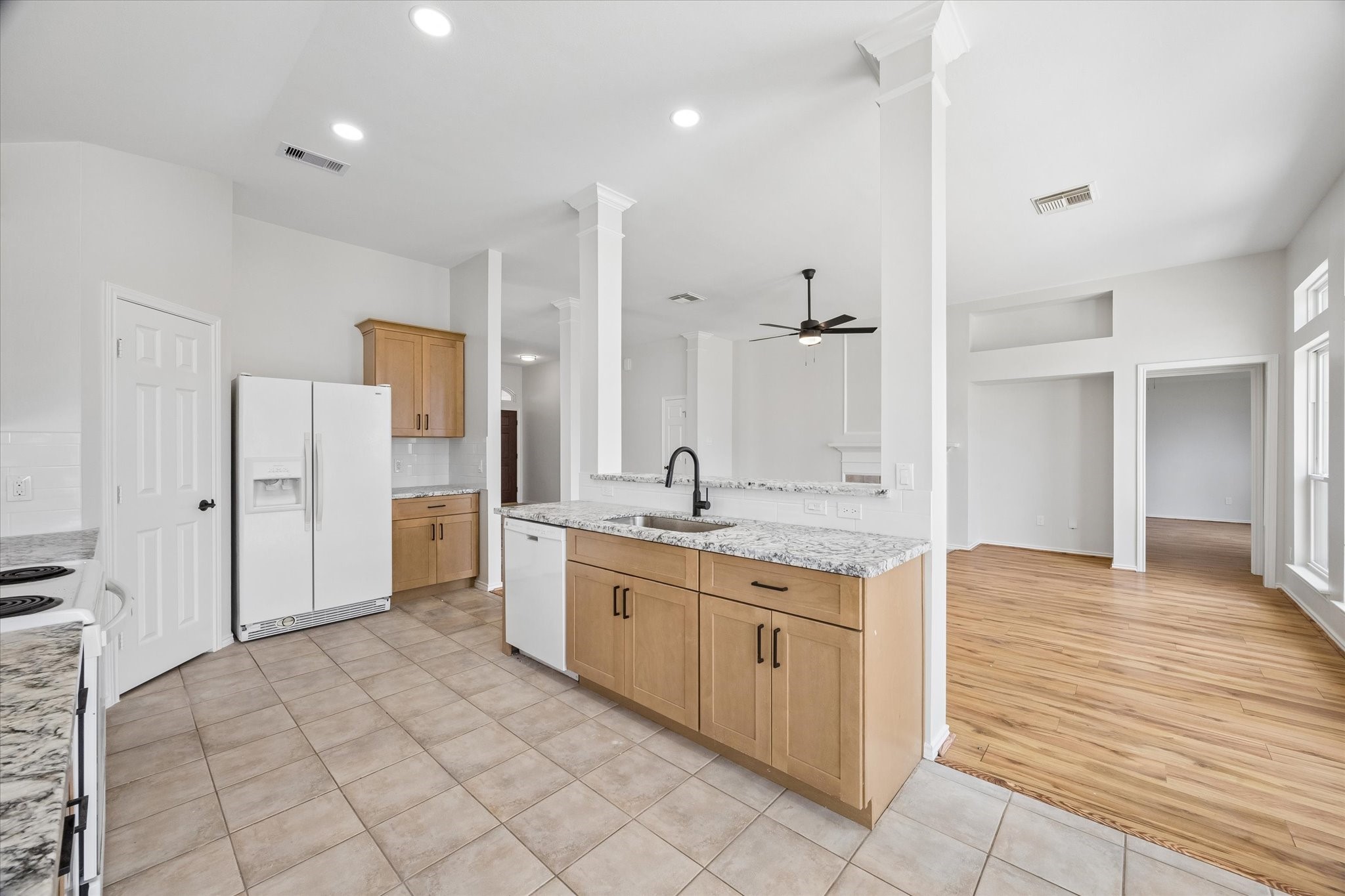 3803 Summerfield Drive Property Photo 15