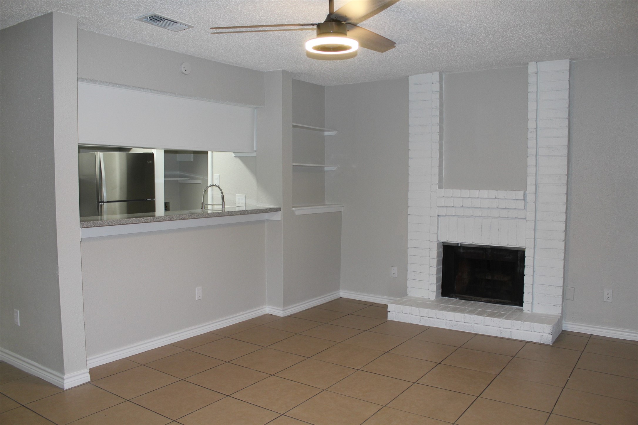 1122 Brenda Lane A Property Photo 1
