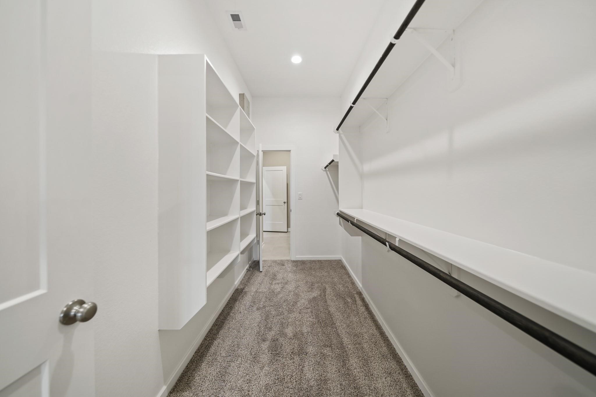 1547 Crystal Stream Drive Property Photo 22