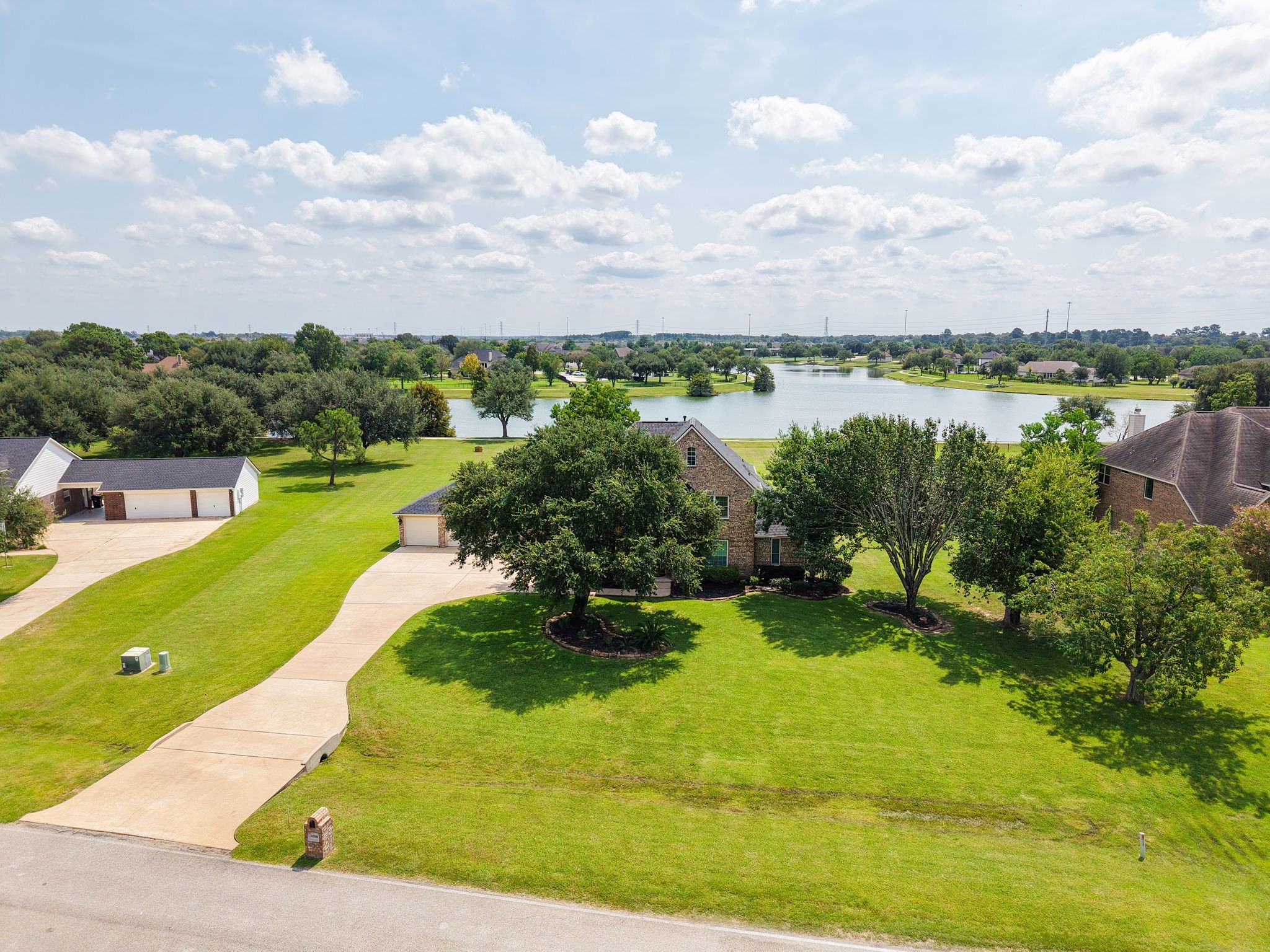 20318 Stone Lake Circle Property Photo 41