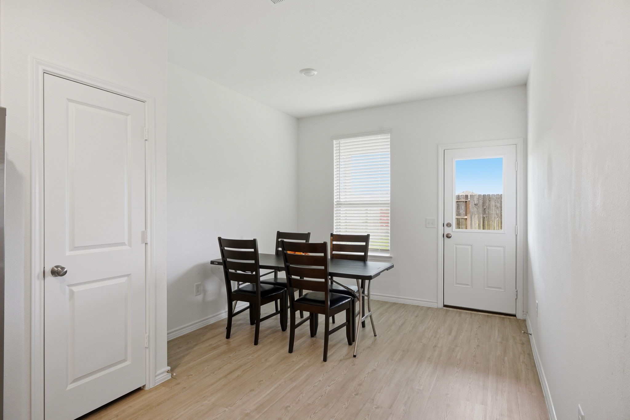 16436 Canary Ledge Lane Property Photo 15