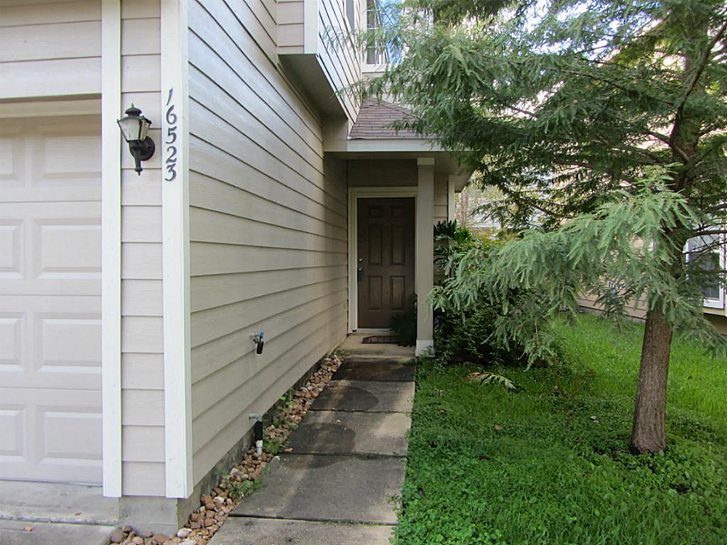 16523 Beckland Lane Property Photo 1