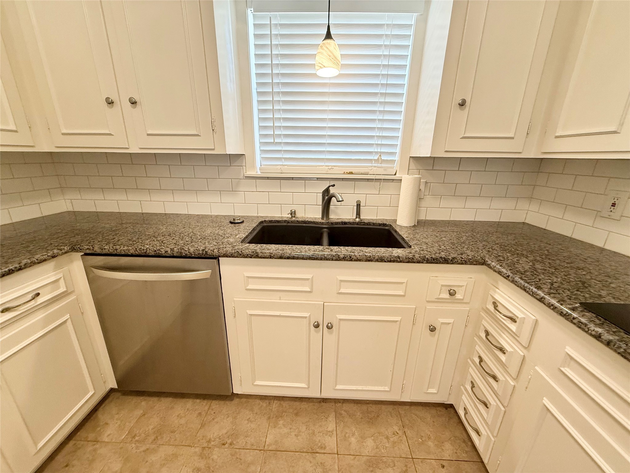 106 Longacre Drive Property Photo 11
