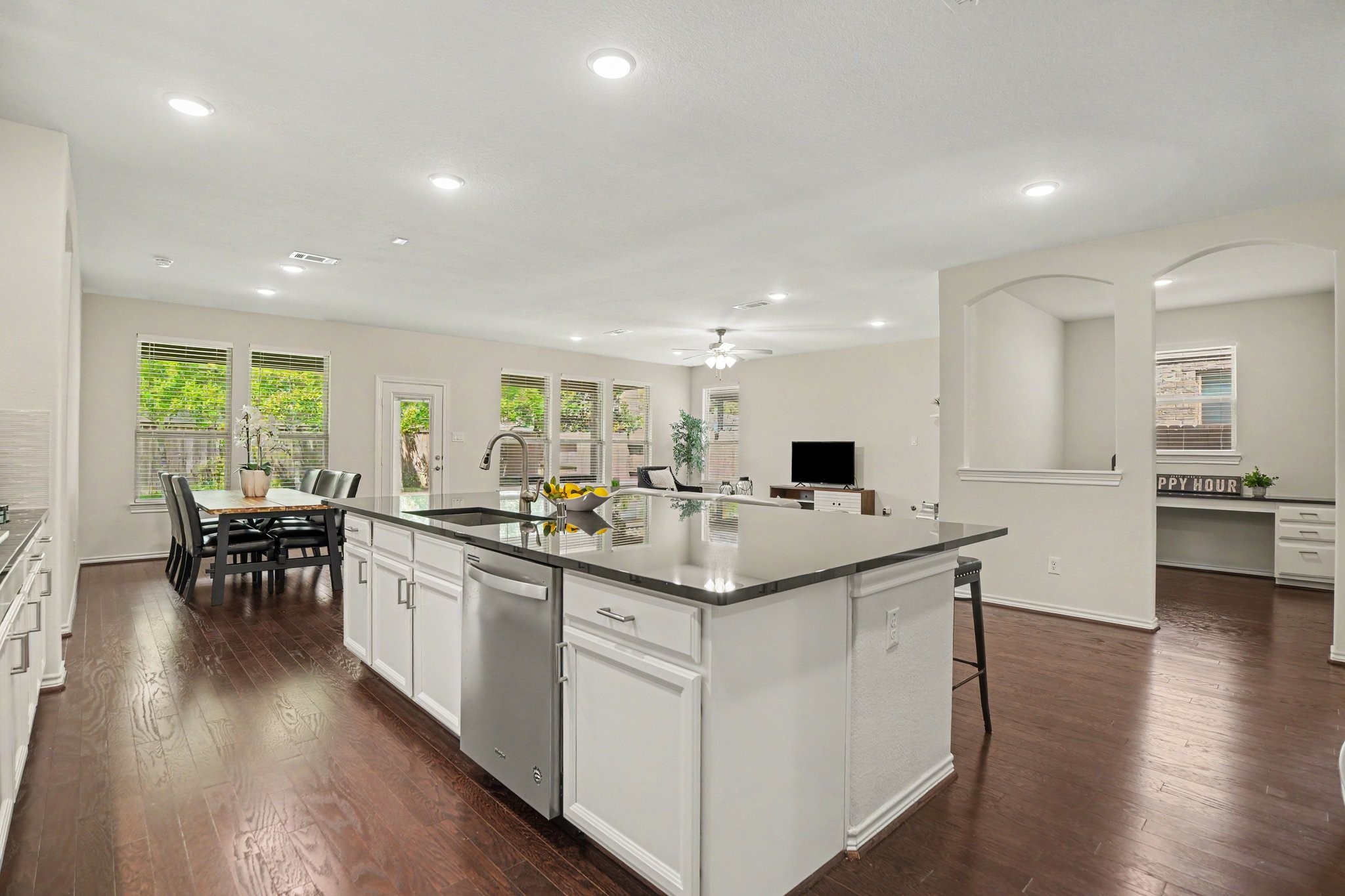 24922 Meadowthorn Crest Lane Property Photo 19
