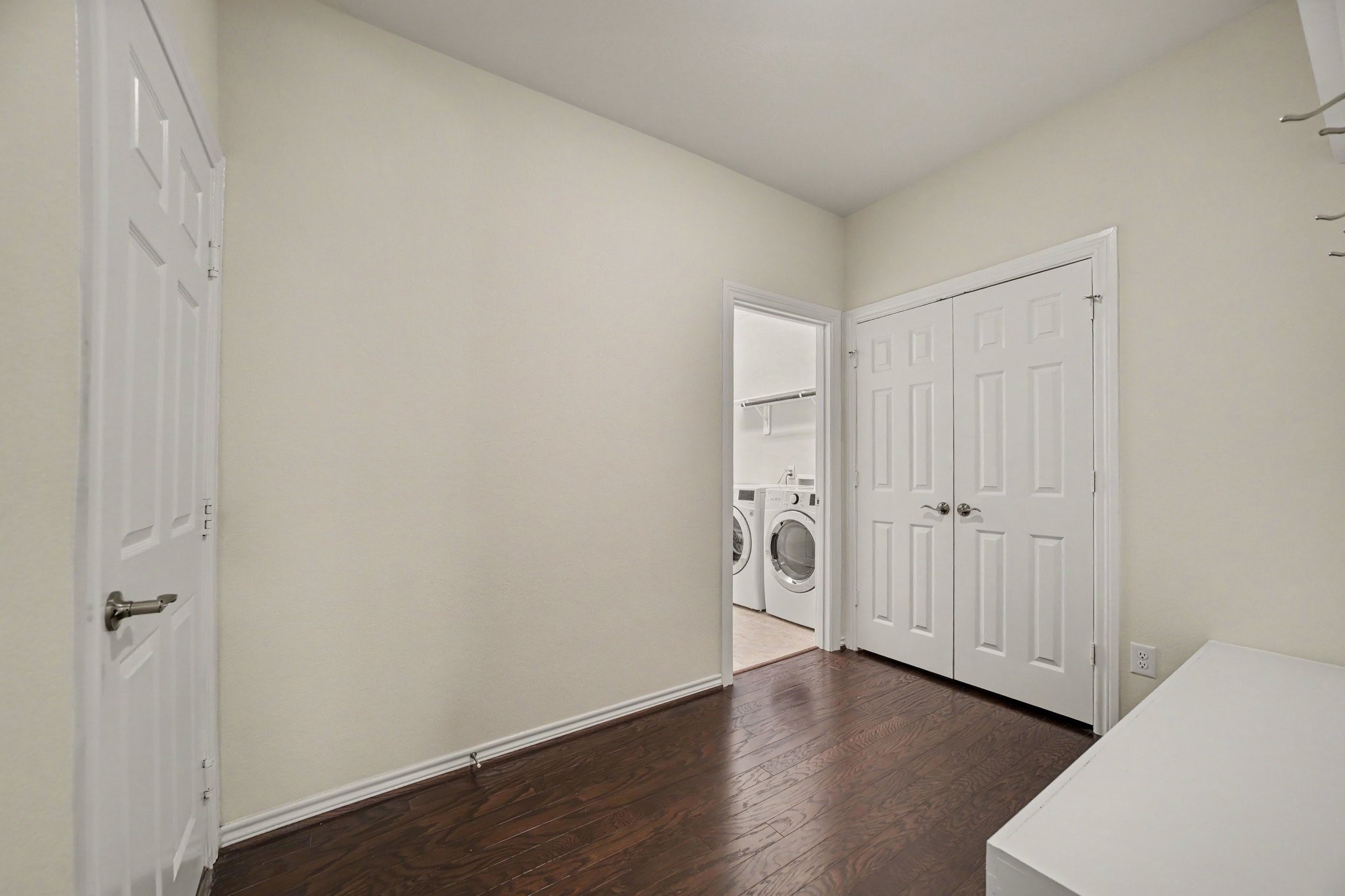 24922 Meadowthorn Crest Lane Property Photo 23