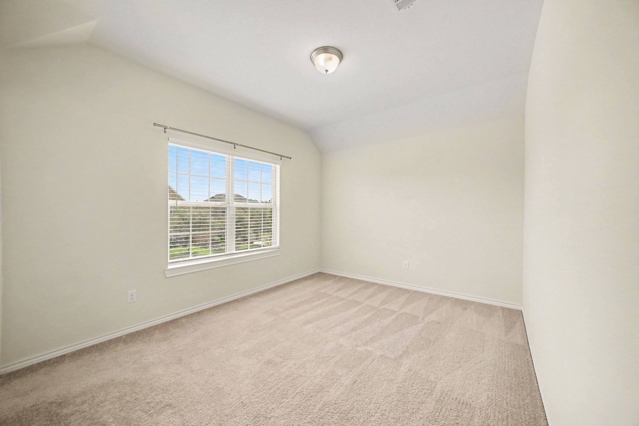 24922 Meadowthorn Crest Lane Property Photo 38