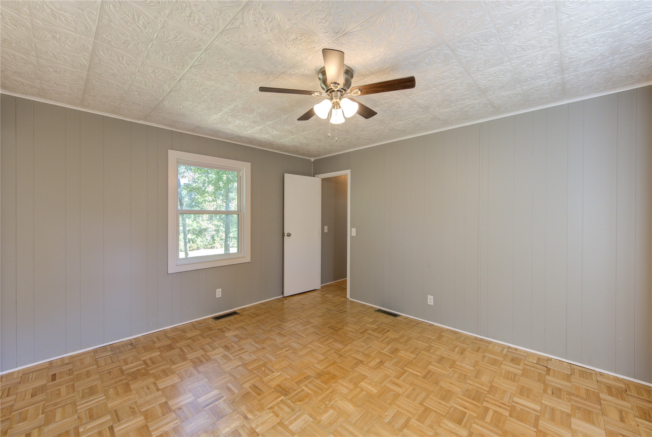 15357 Daniel Boone Trail Property Photo 13