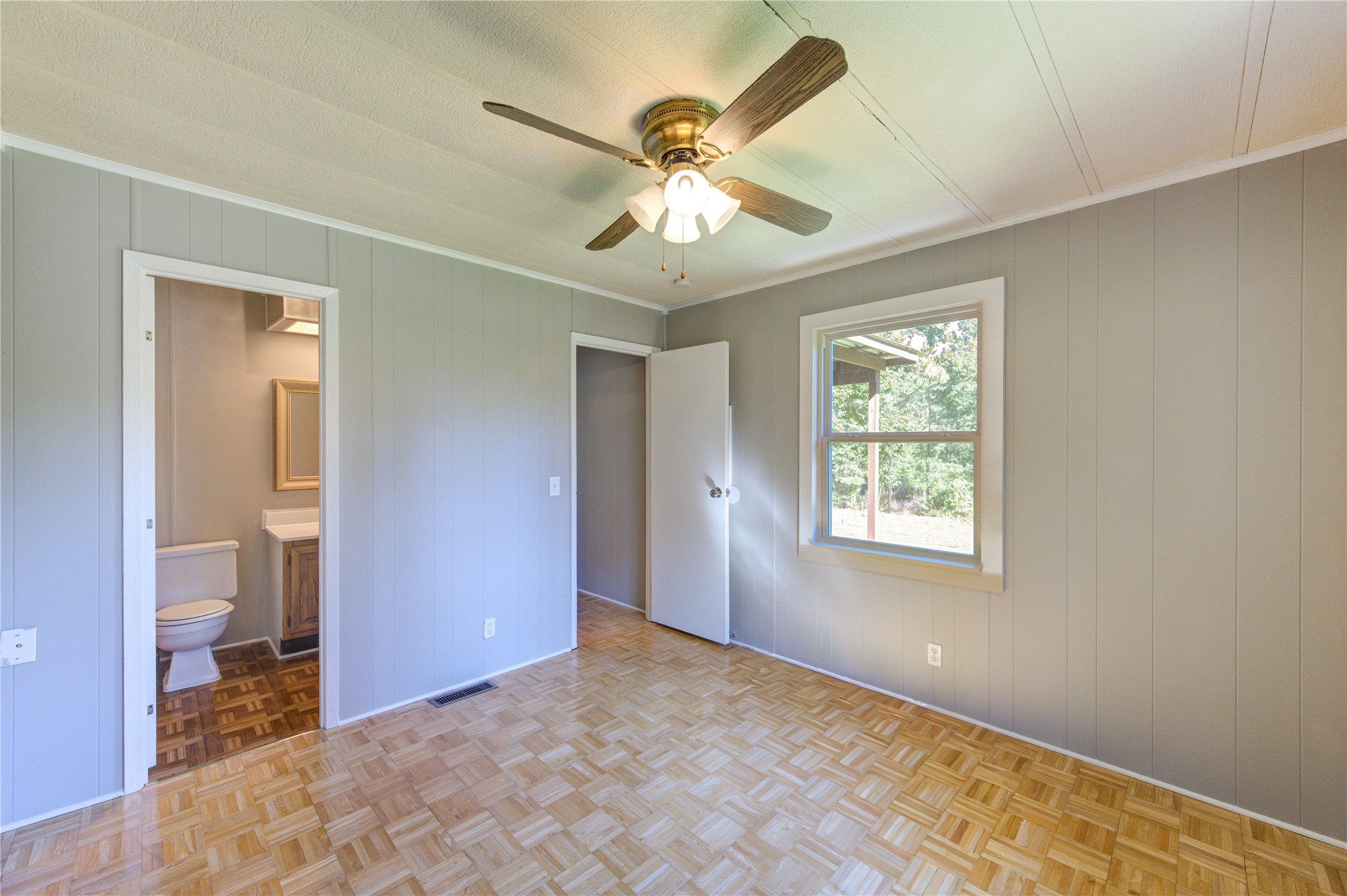 15357 Daniel Boone Trail Property Photo 21