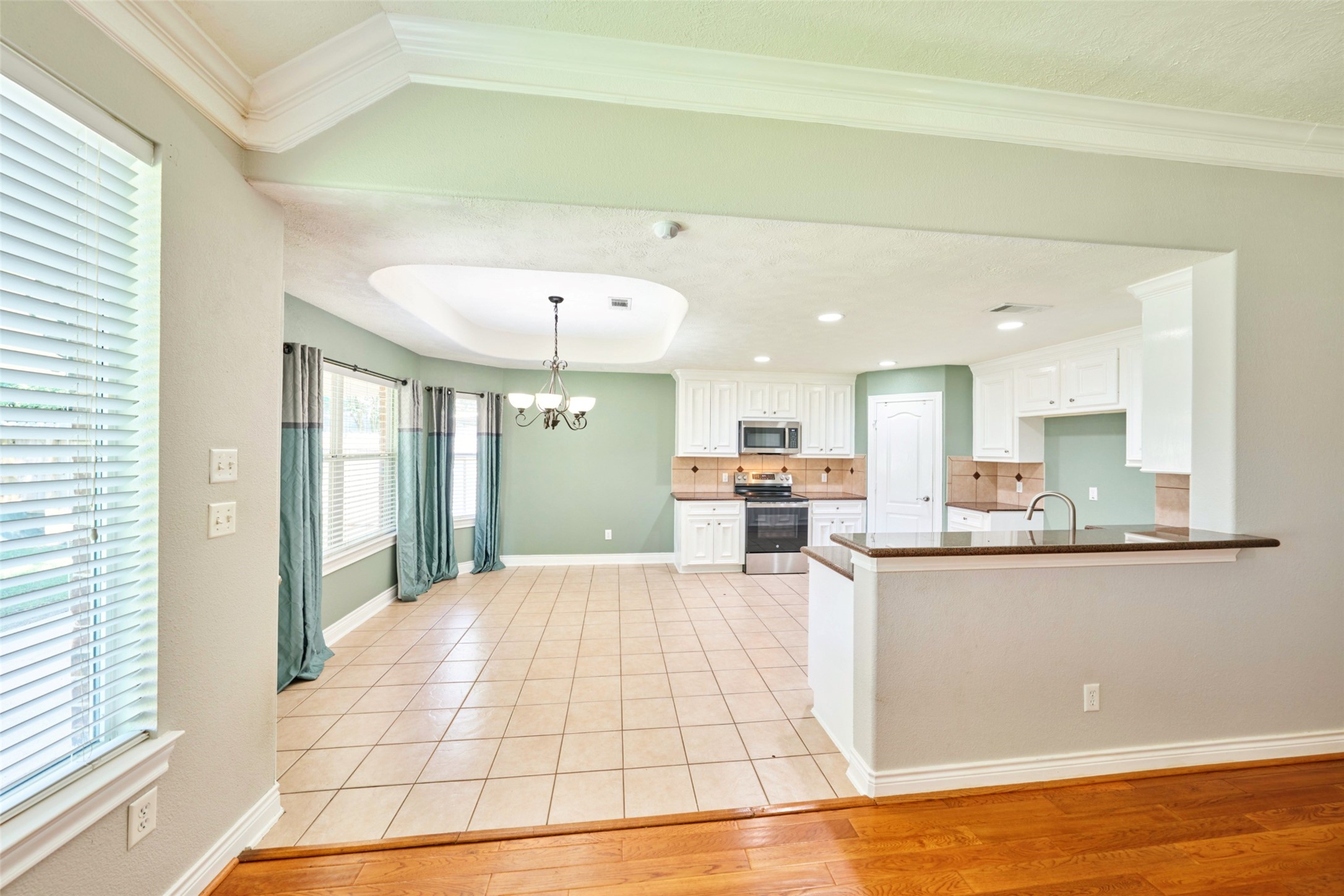 13313 Enchanted Way Drive Property Photo 11