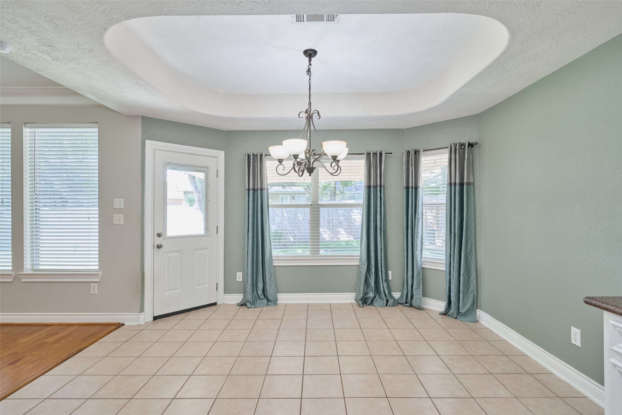 13313 Enchanted Way Drive Property Photo 16