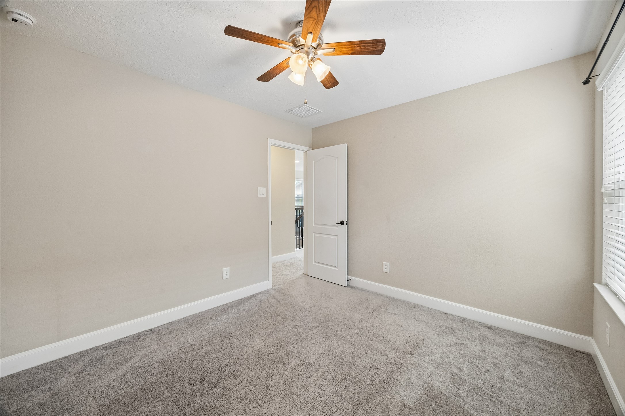 1851 Commons Glen Drive Property Photo 20