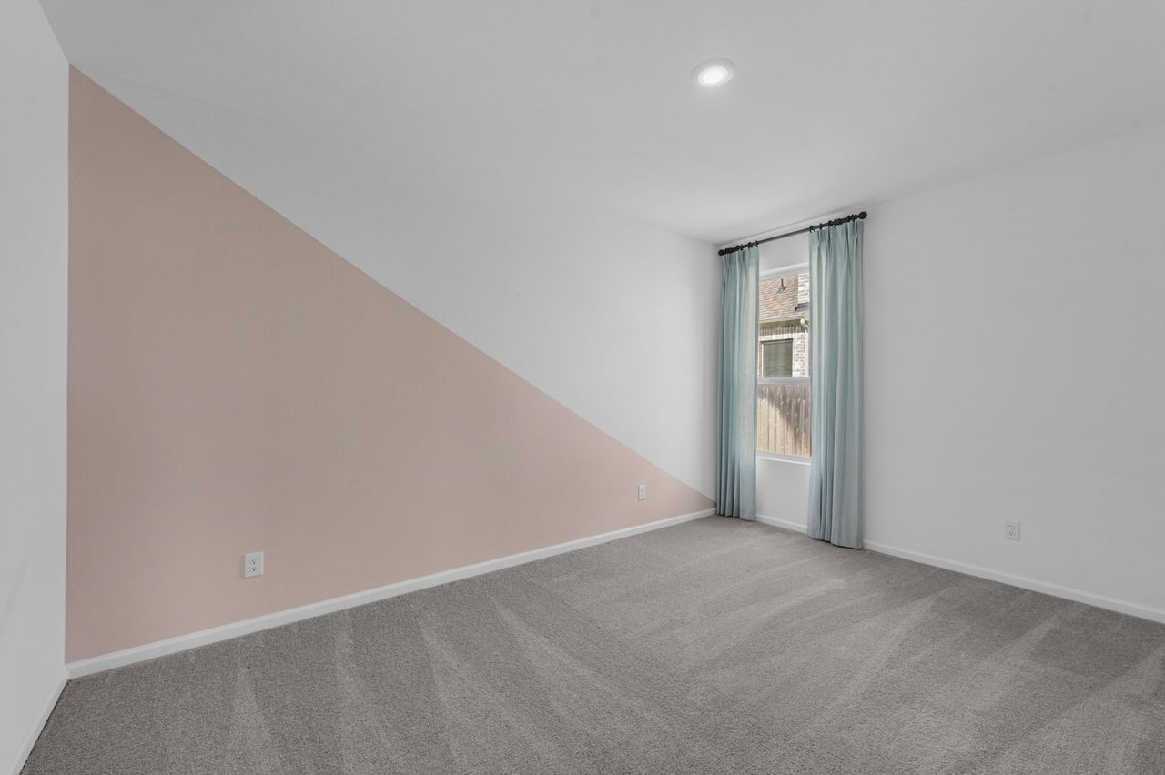 8746 Jade Hill Drive Property Photo 13
