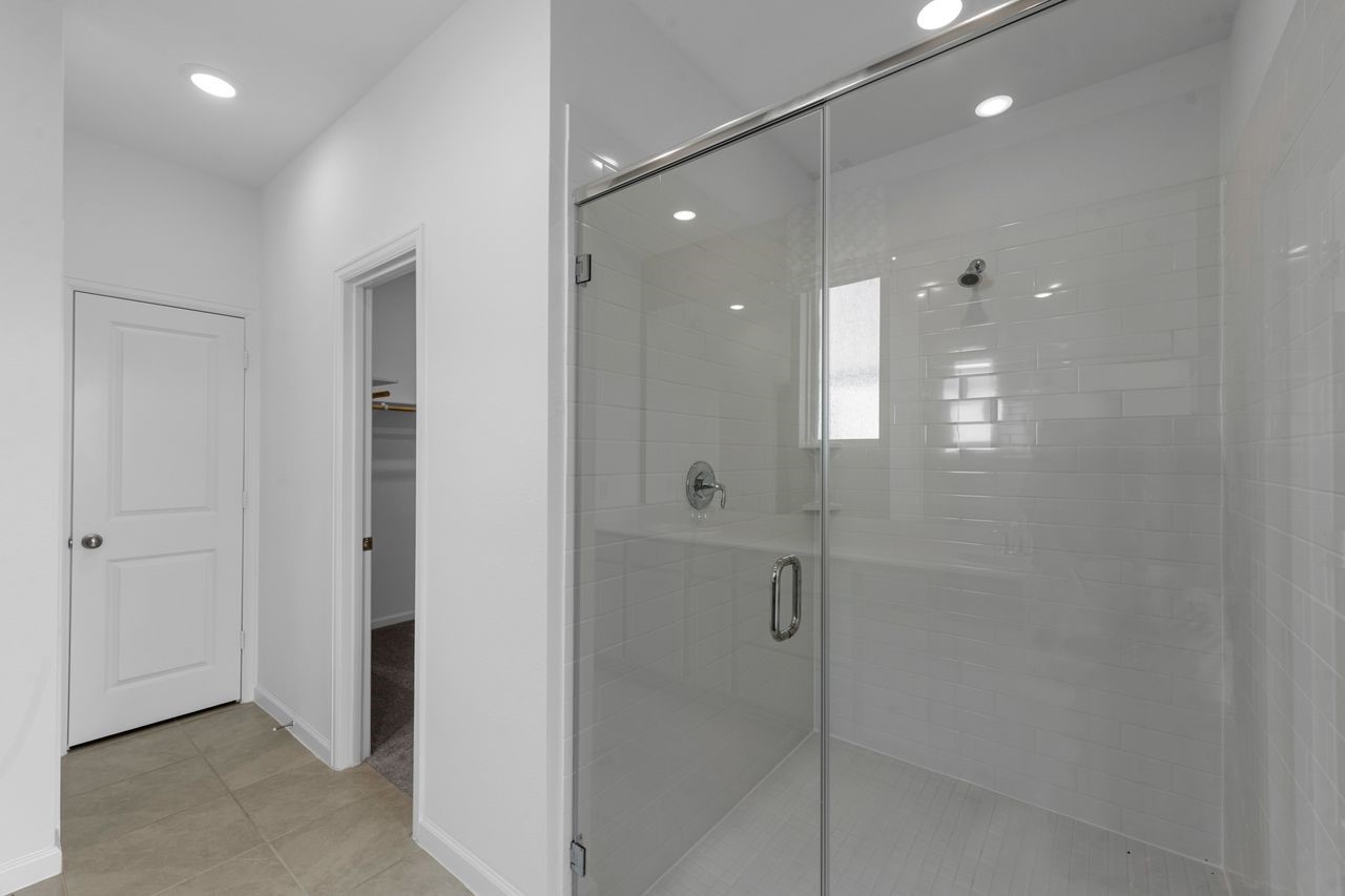 8746 Jade Hill Drive Property Photo 22