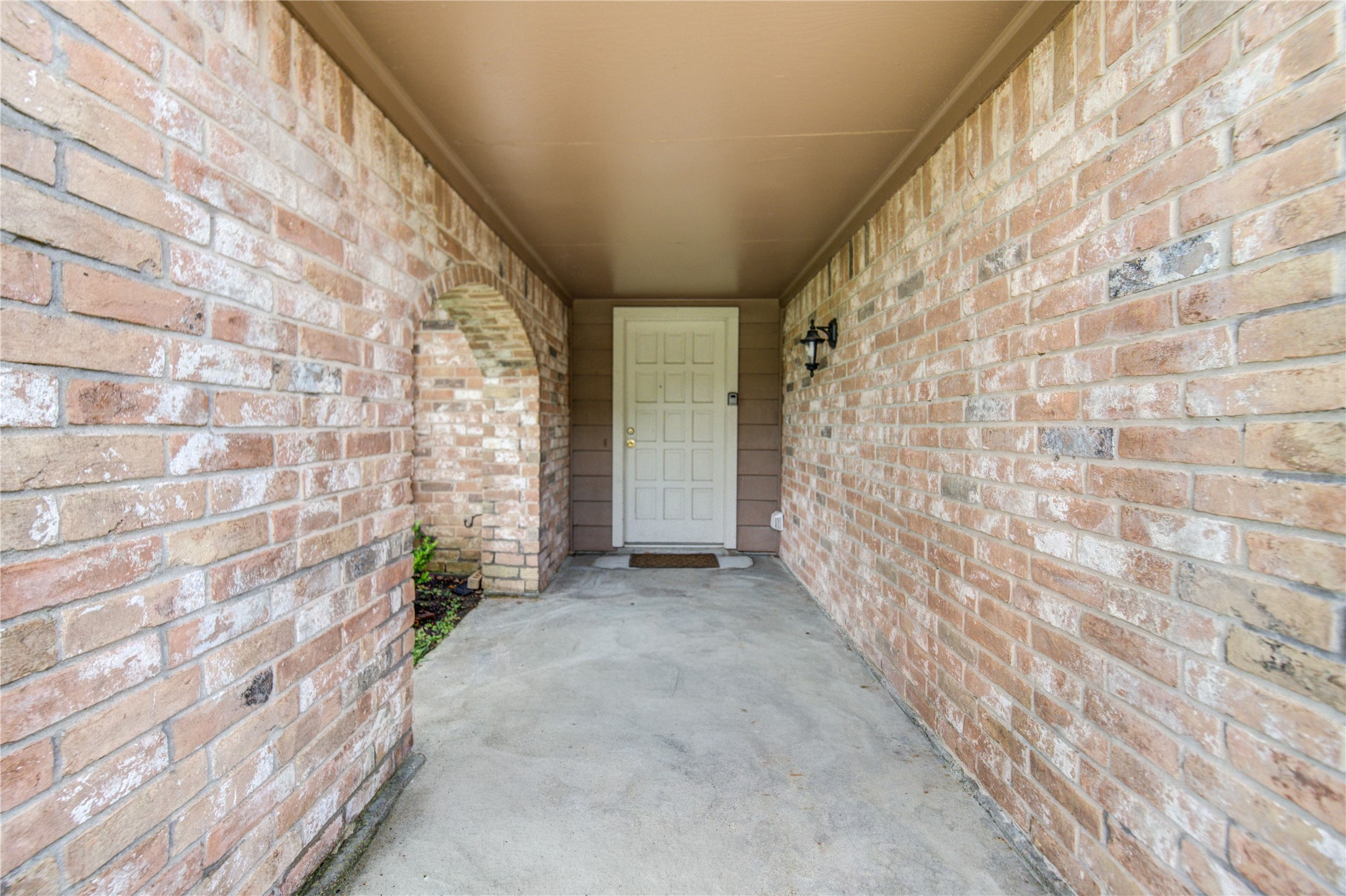12103 Alston Drive Property Photo 5