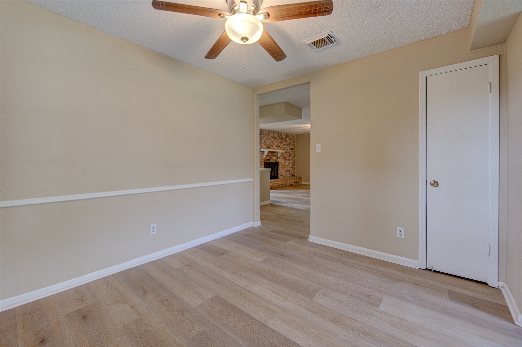 12103 Alston Drive Property Photo 9