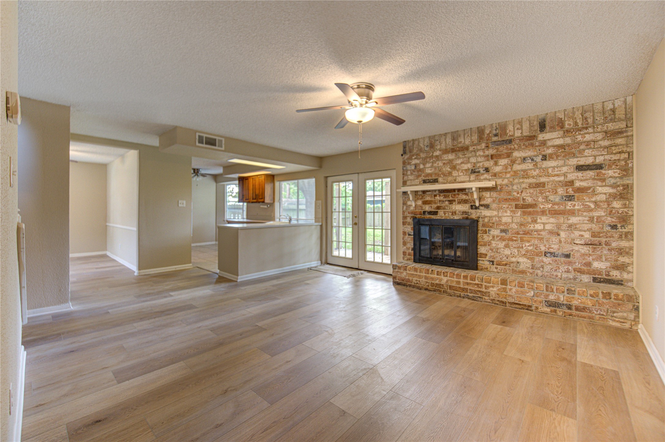 12103 Alston Drive Property Photo 12