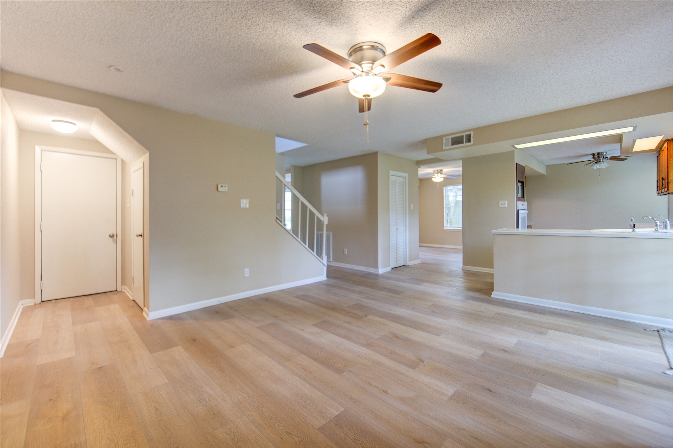 12103 Alston Drive Property Photo 13