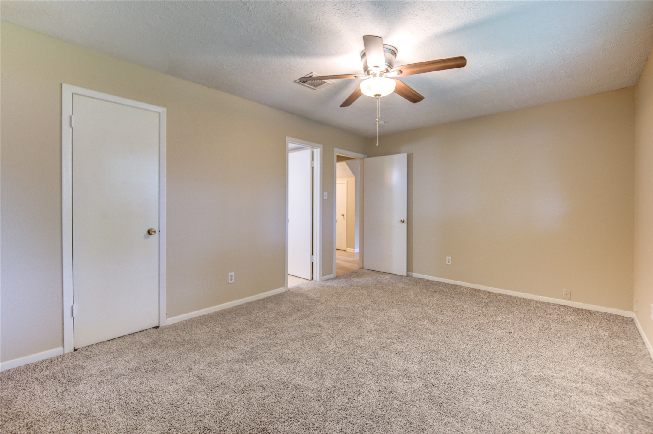 12103 Alston Drive Property Photo 20