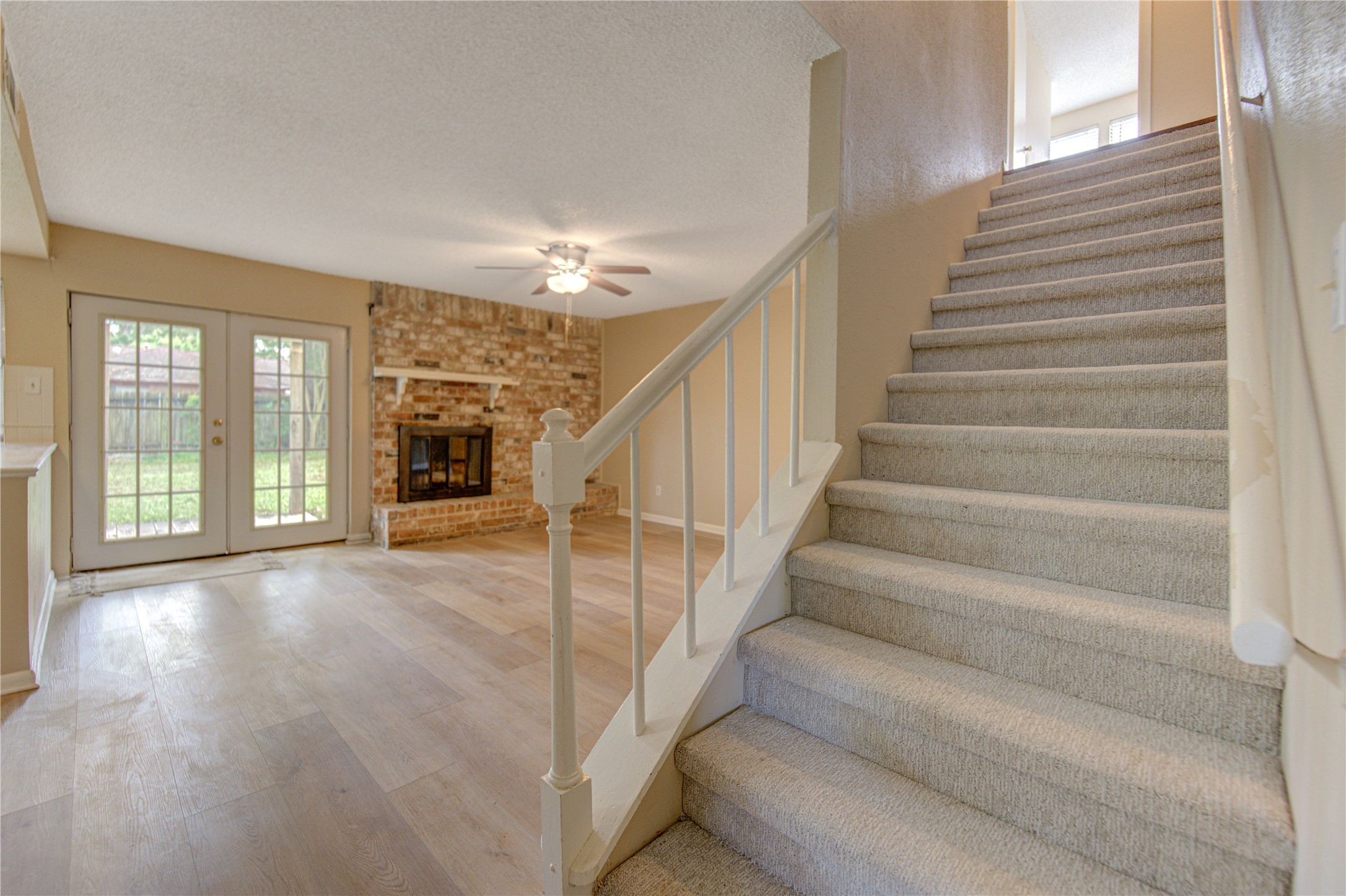 12103 Alston Drive Property Photo 25