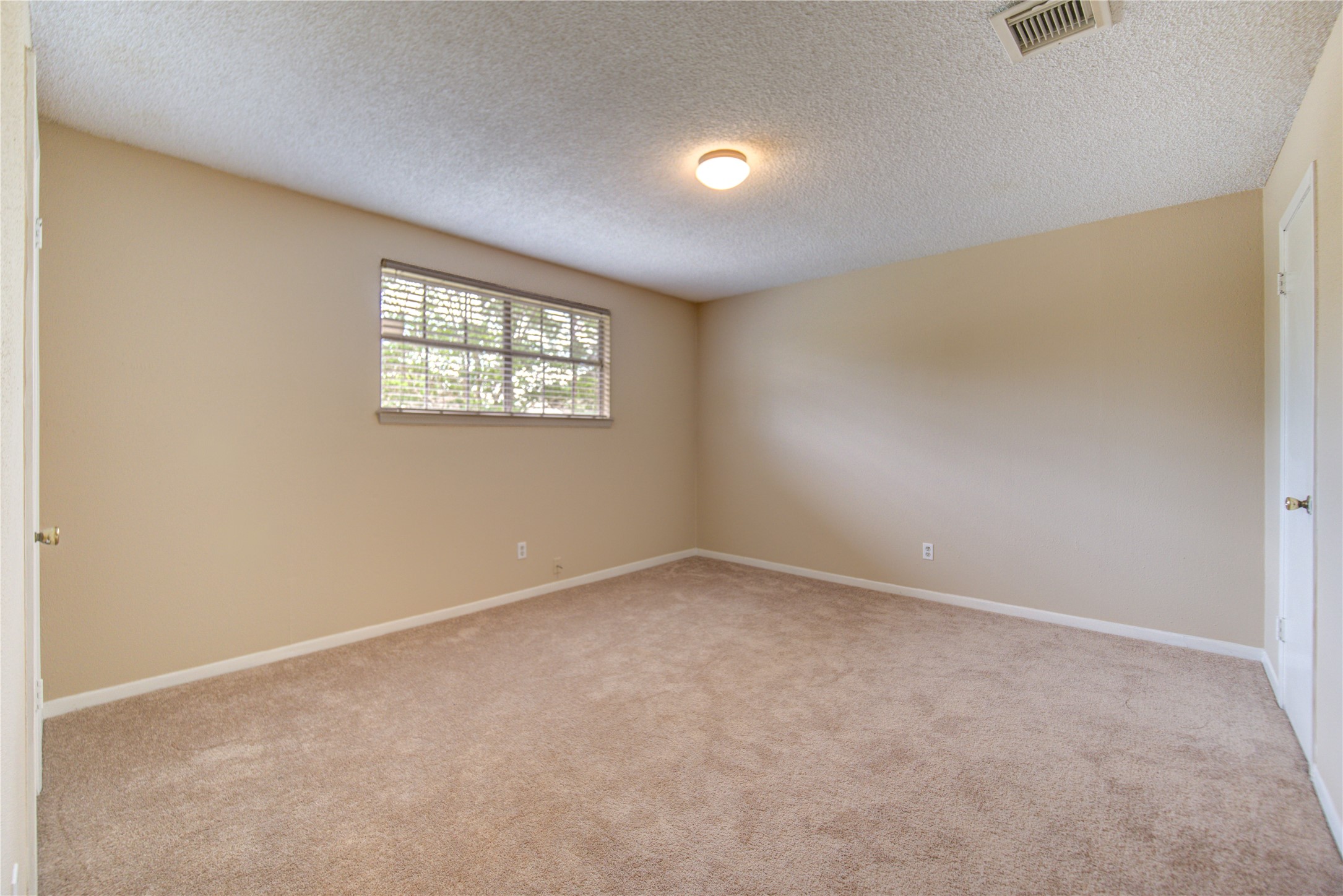 12103 Alston Drive Property Photo 31