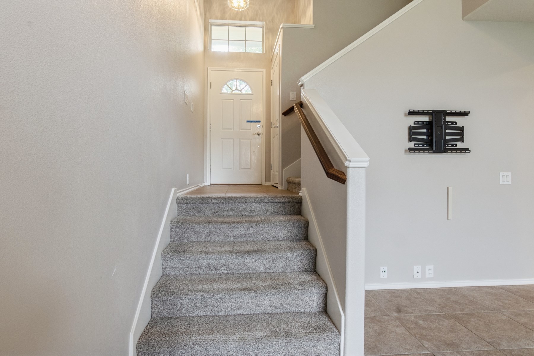 13600 Breton Ridge Street 30c Property Photo 8