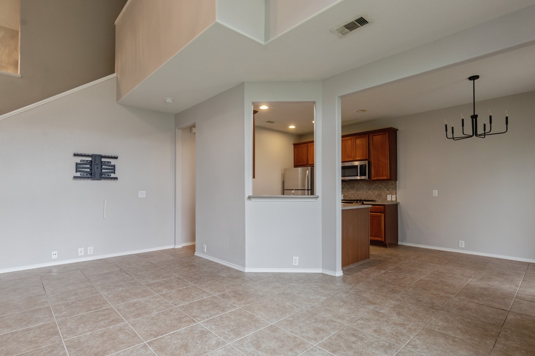 13600 Breton Ridge Street 30c Property Photo 9