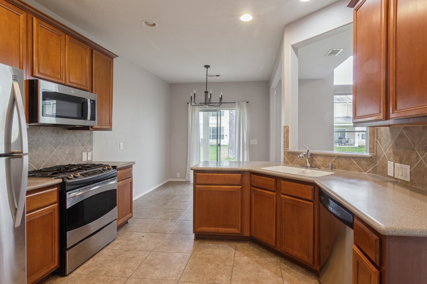 13600 Breton Ridge Street 30c Property Photo 10