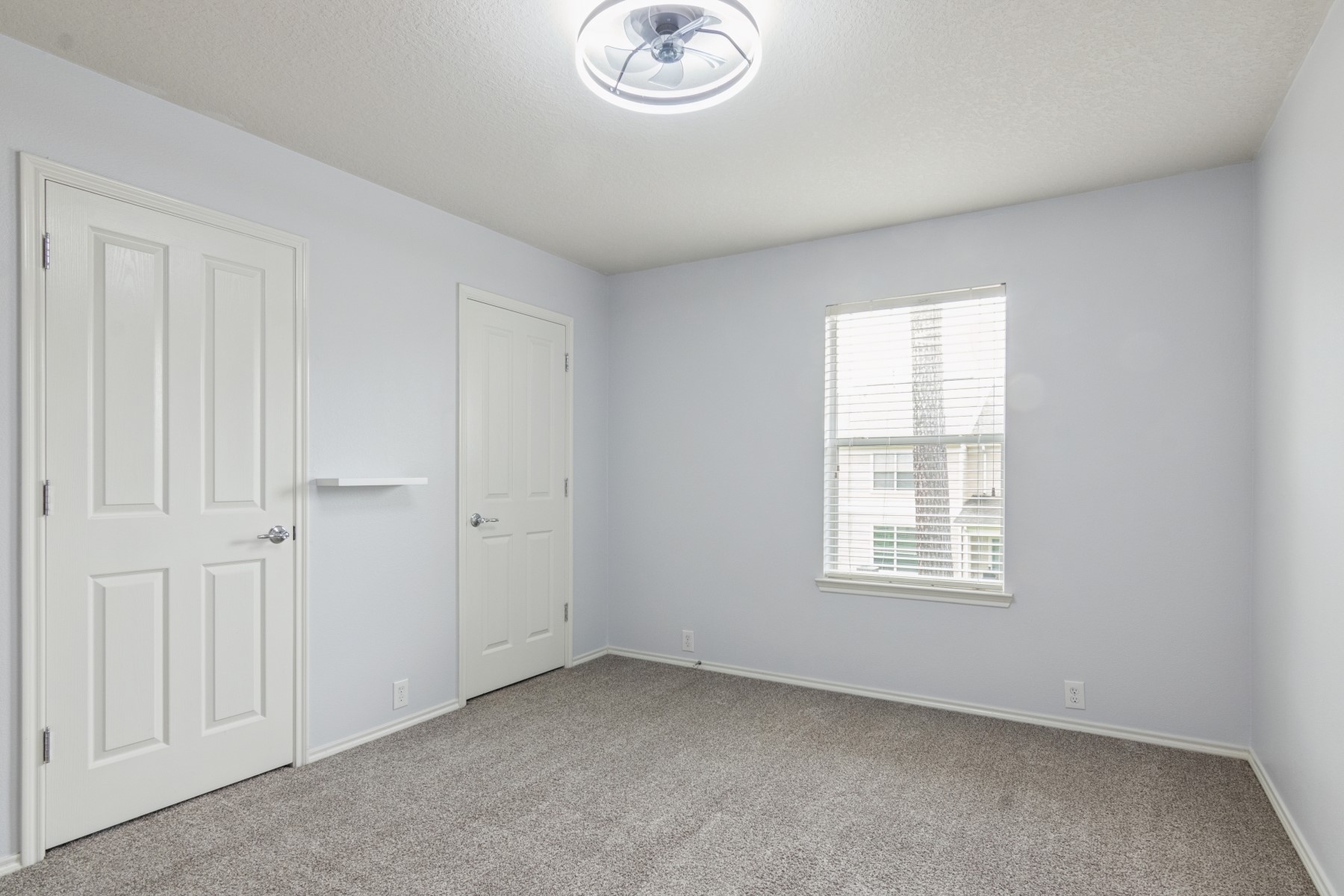 13600 Breton Ridge Street 30c Property Photo 17