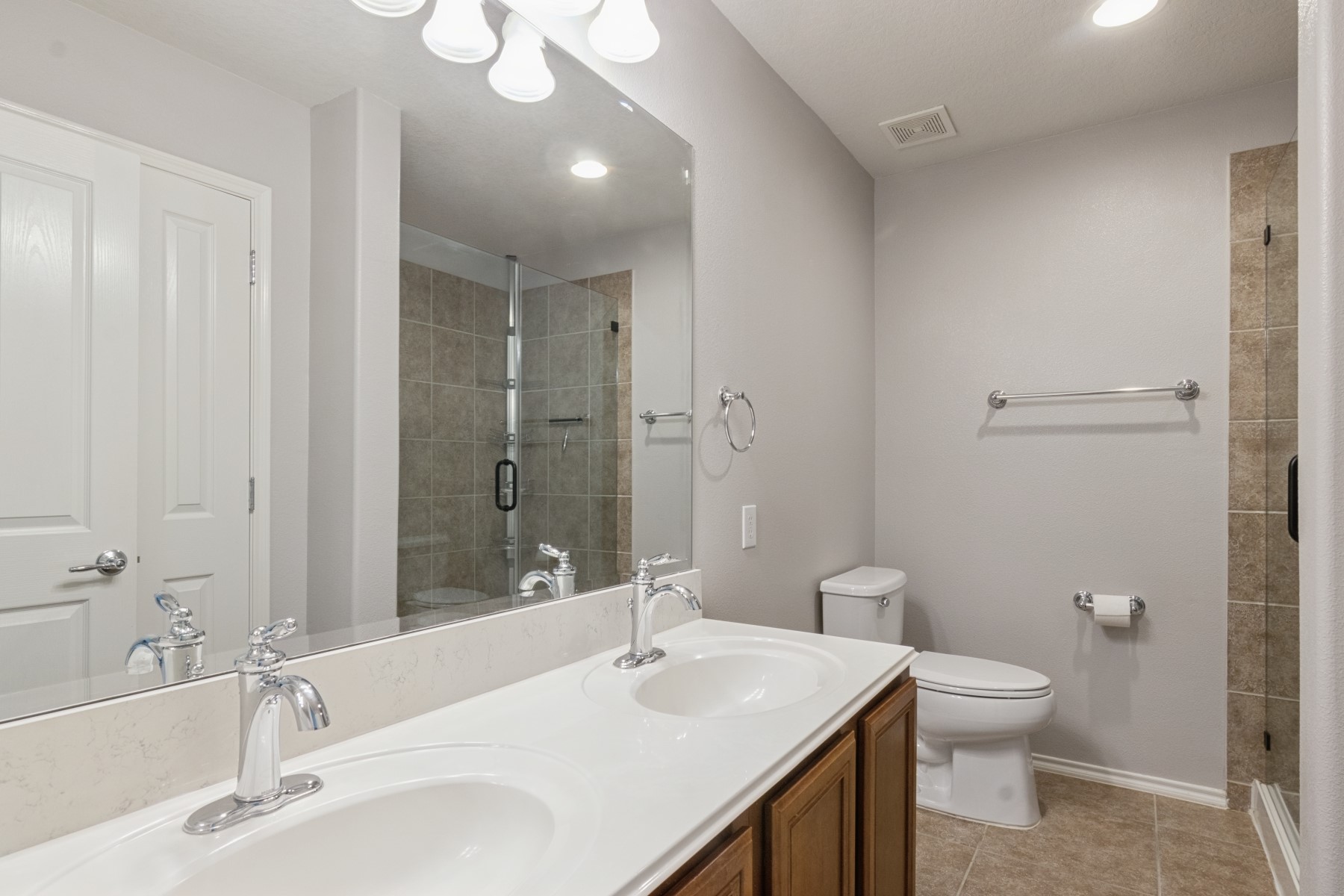 13600 Breton Ridge Street 30c Property Photo 20