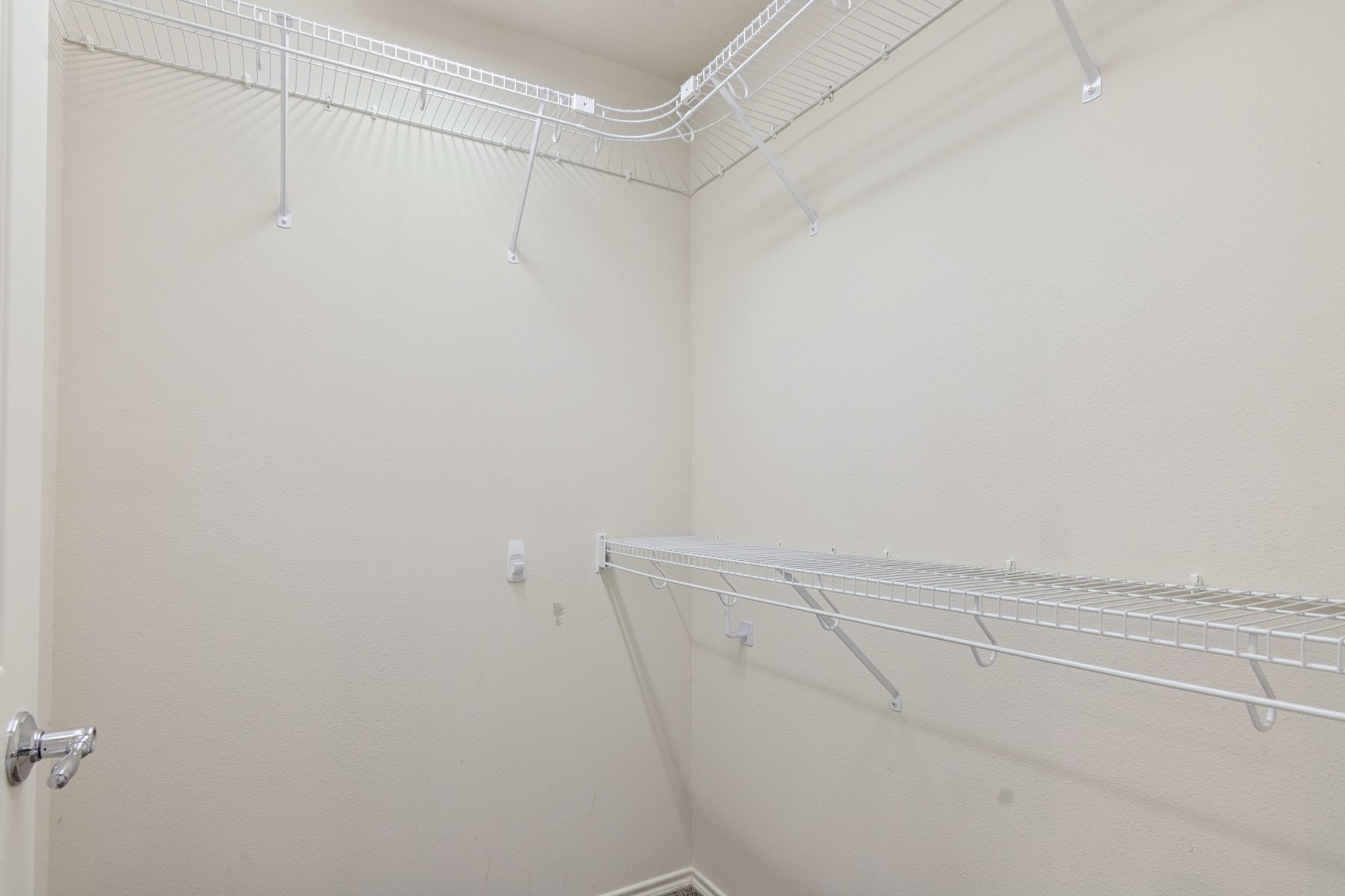 13600 Breton Ridge Street 30c Property Photo 21
