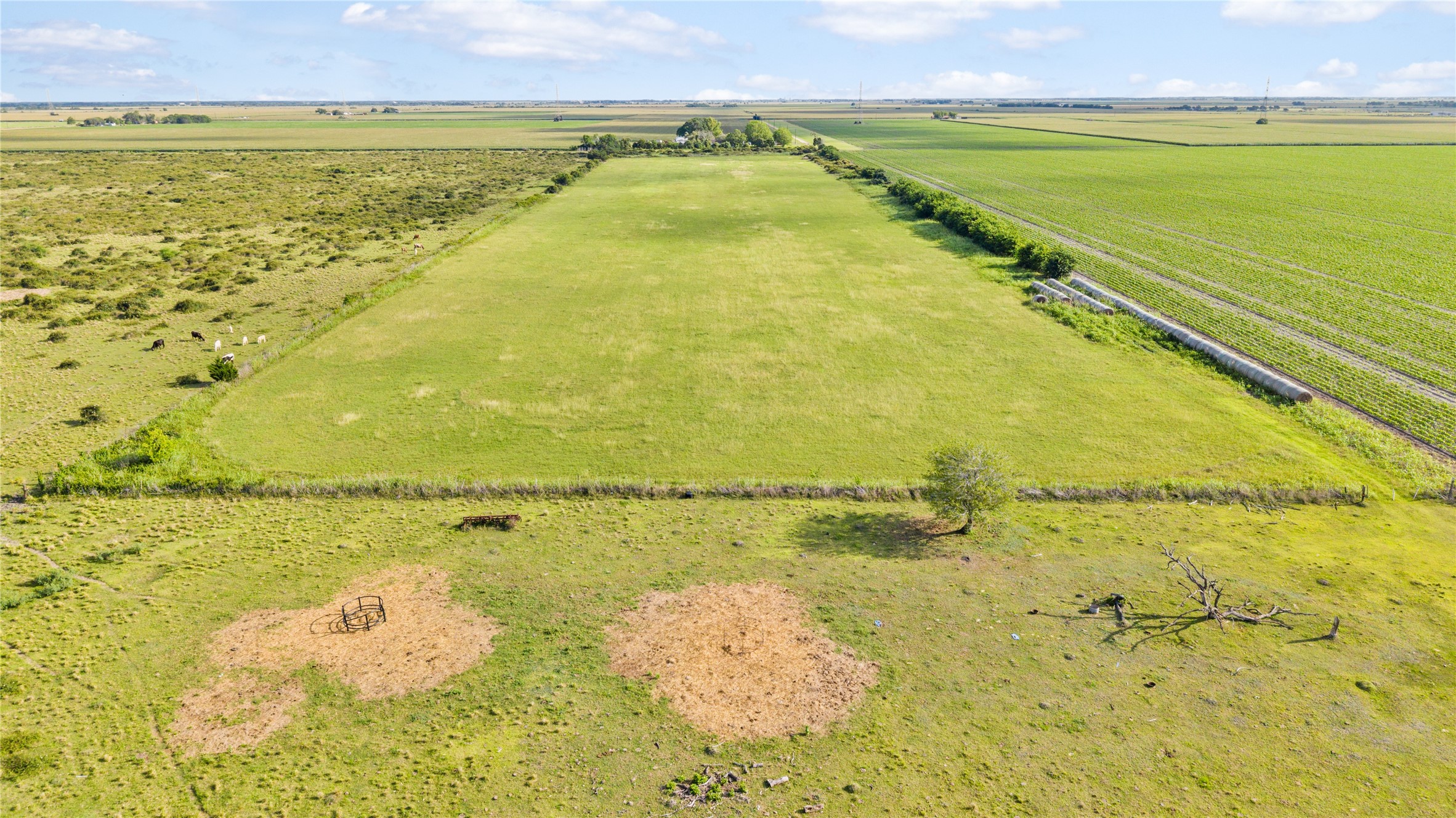 00 Cr 311 Property Photo 8