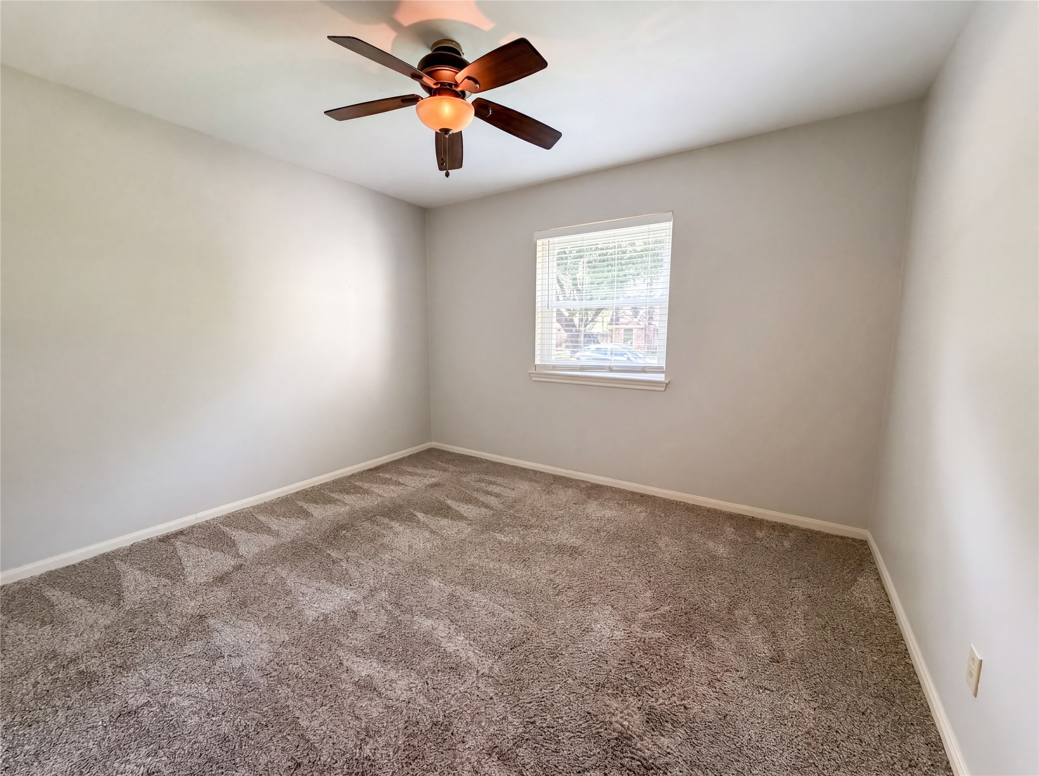 7807 Bideford Lane Property Photo 12