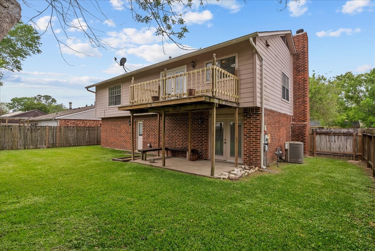430 W Redway Lane W Property Photo 4