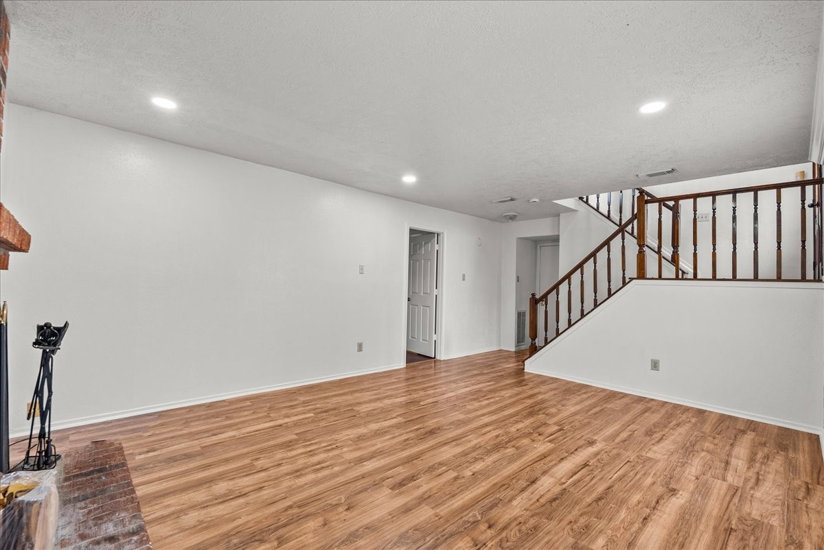 430 W Redway Lane W Property Photo 10