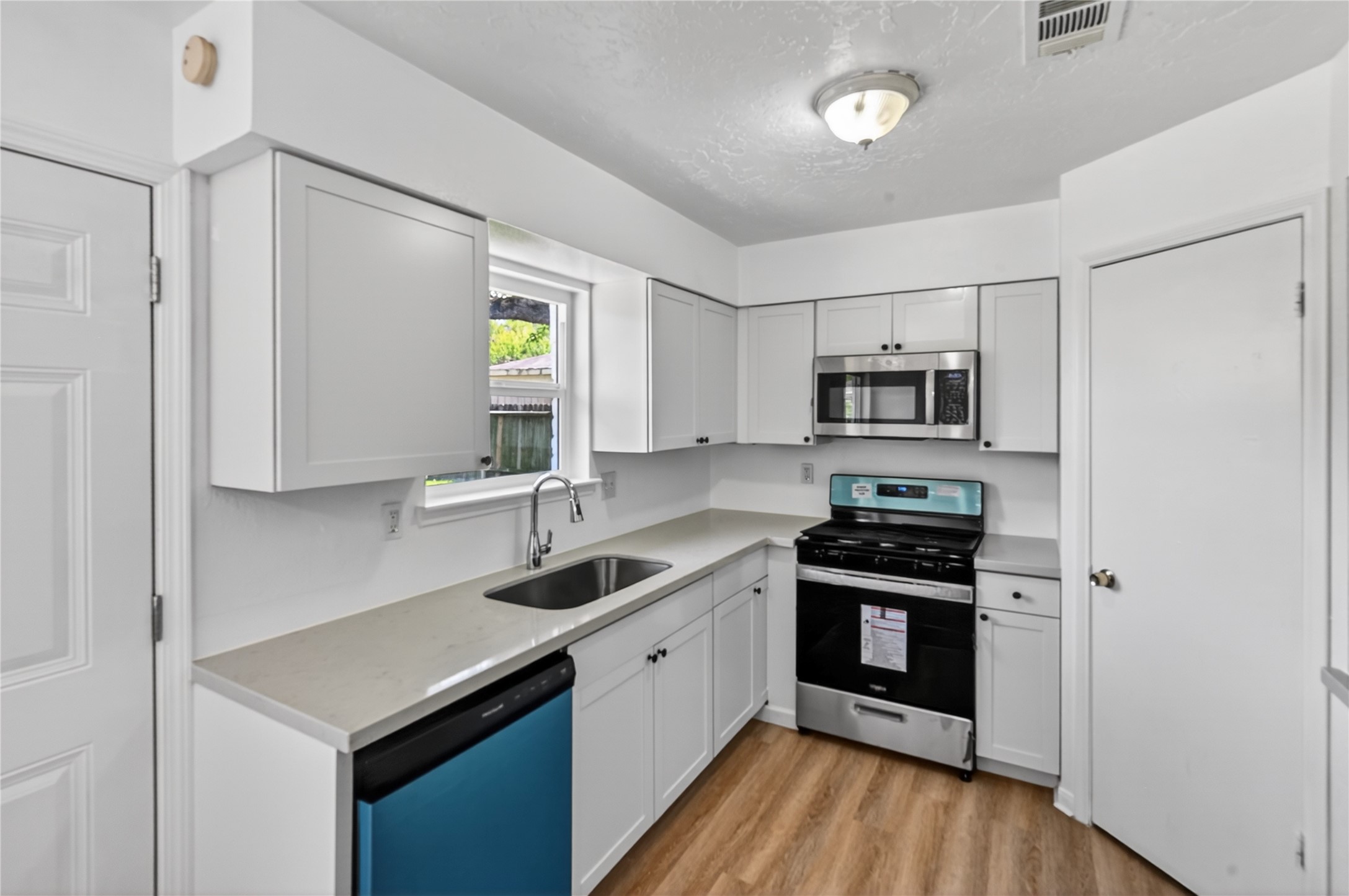 12614 Hunting Brook Drive Property Photo 17