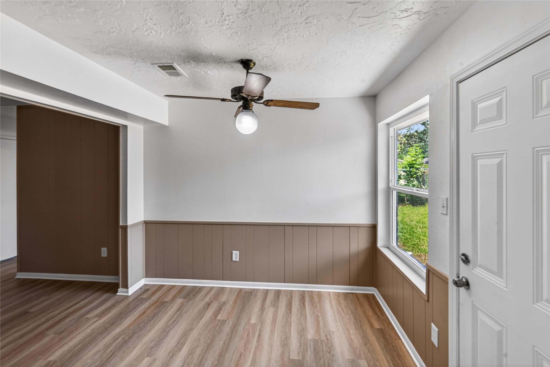 12614 Hunting Brook Drive Property Photo 18