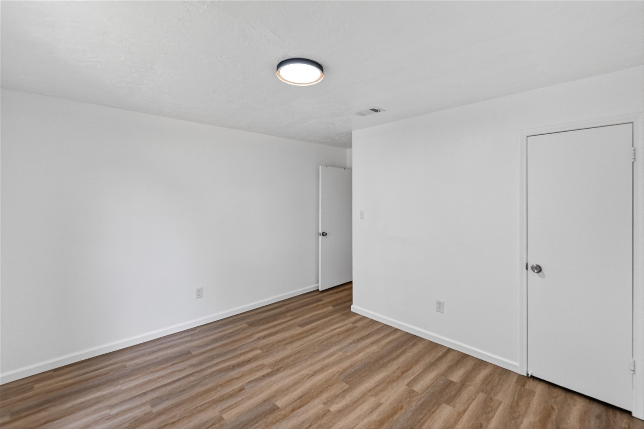 12614 Hunting Brook Drive Property Photo 20