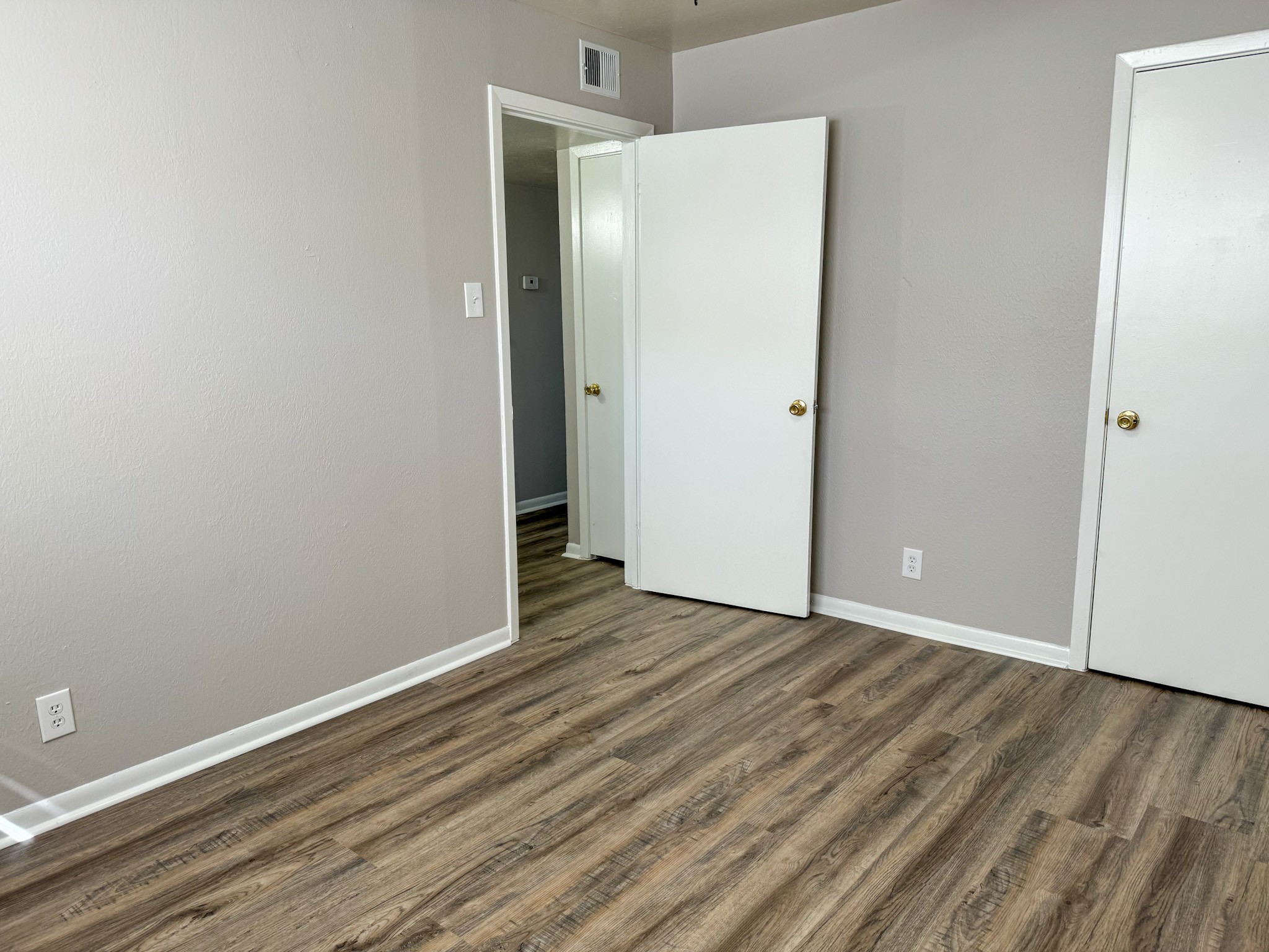 2102 5th Avenue N 7 Property Photo 10