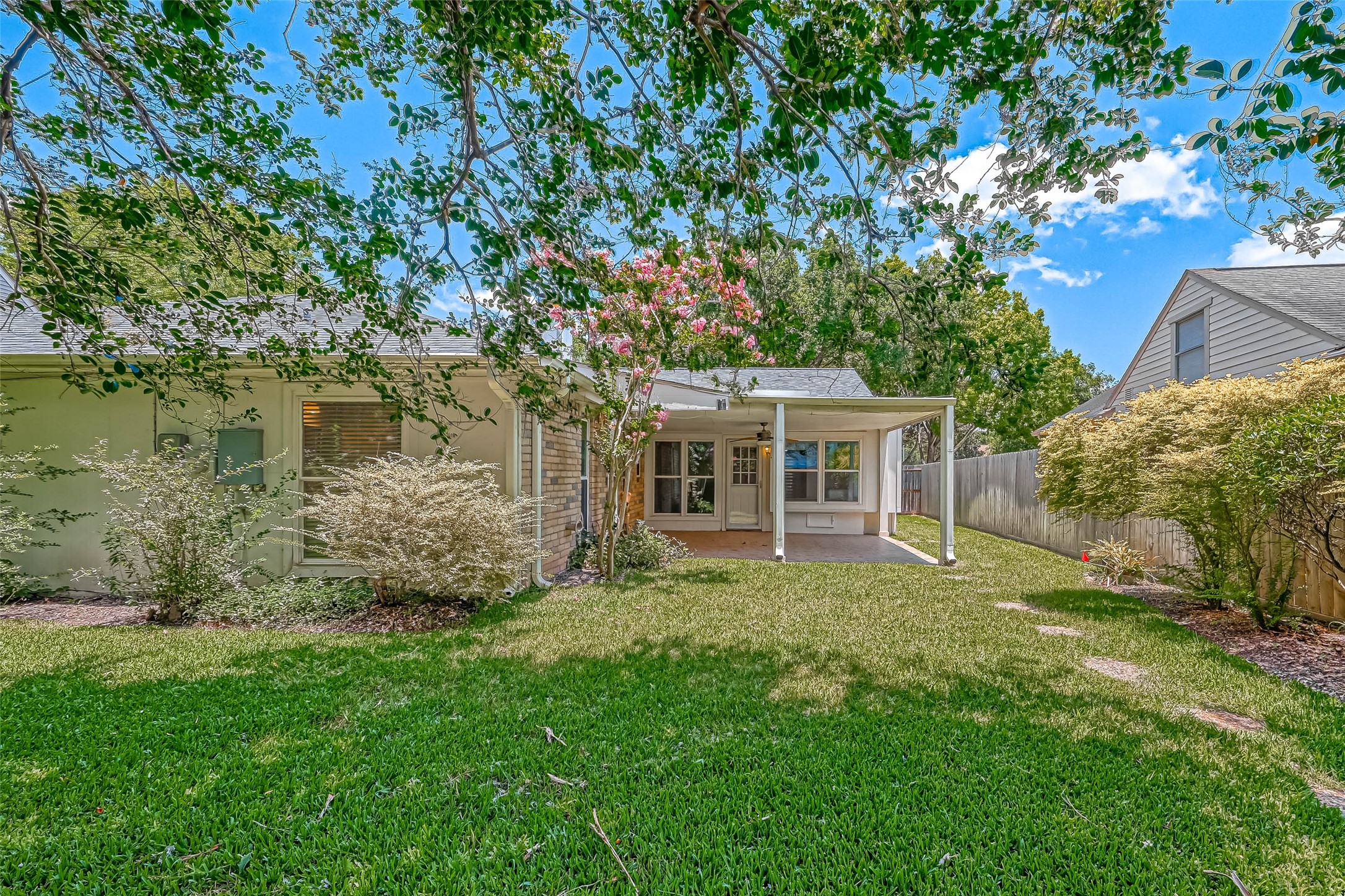 2922 Lakefield Way Property Photo 38