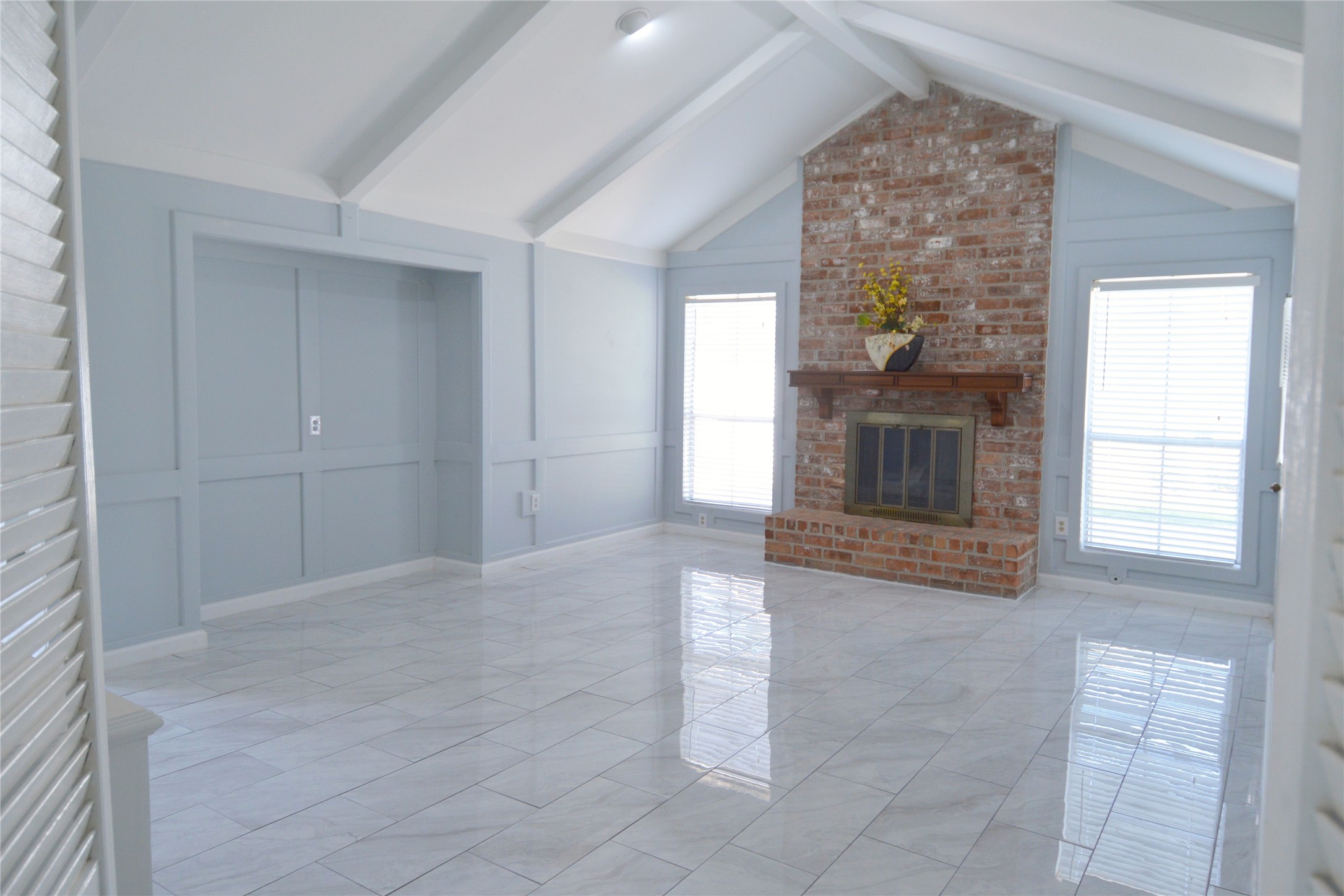 6707 Las Brisas Drive Property Photo 5