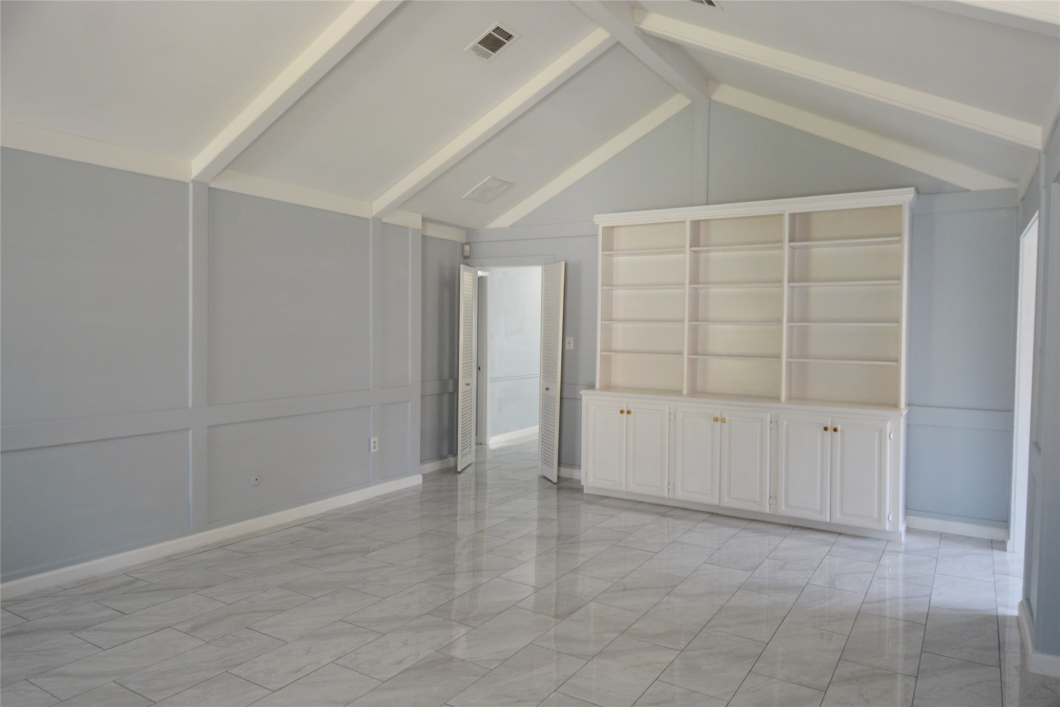 6707 Las Brisas Drive Property Photo 6